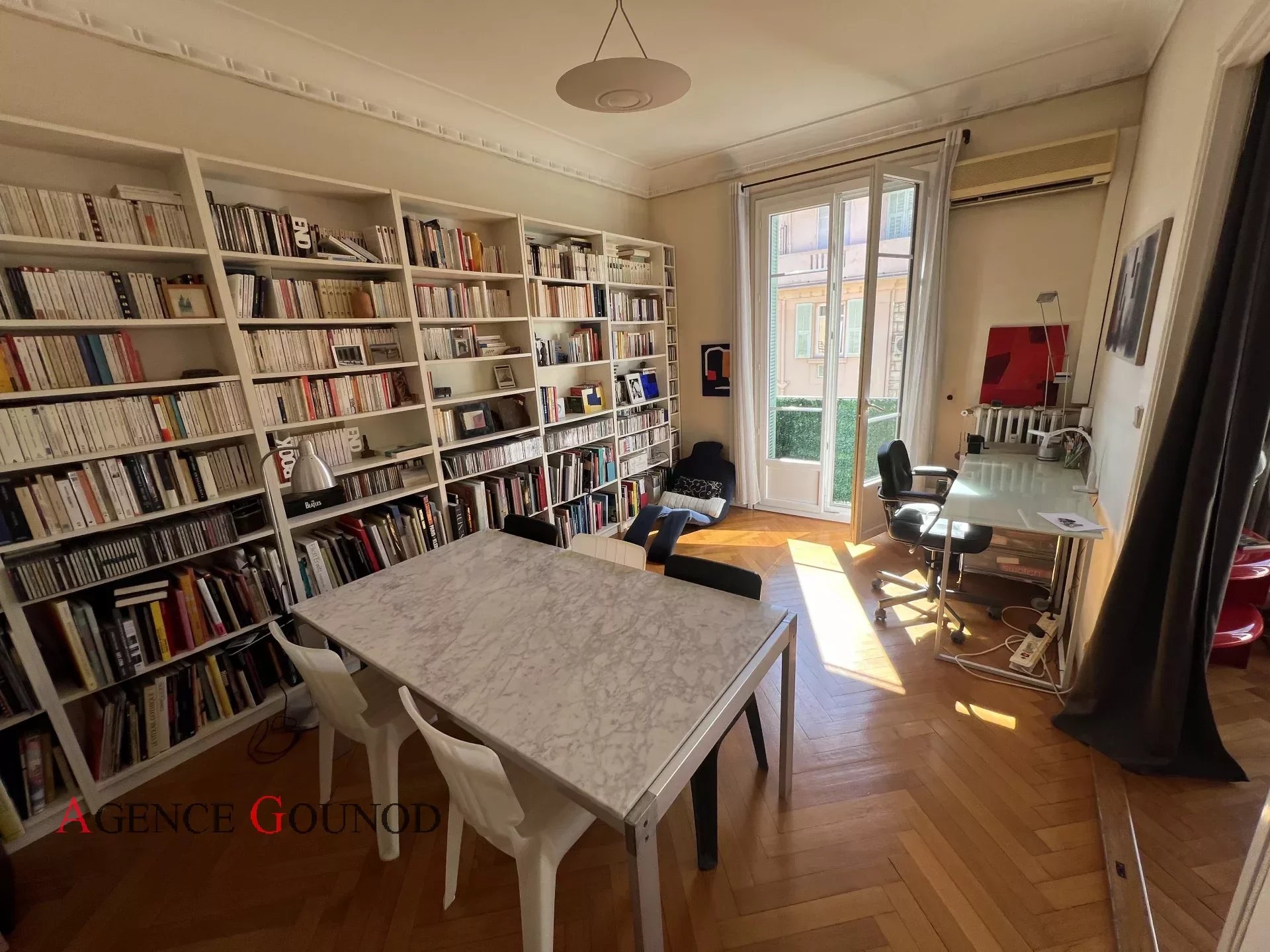 Dernier Etage 3 p terrasse 20m² .