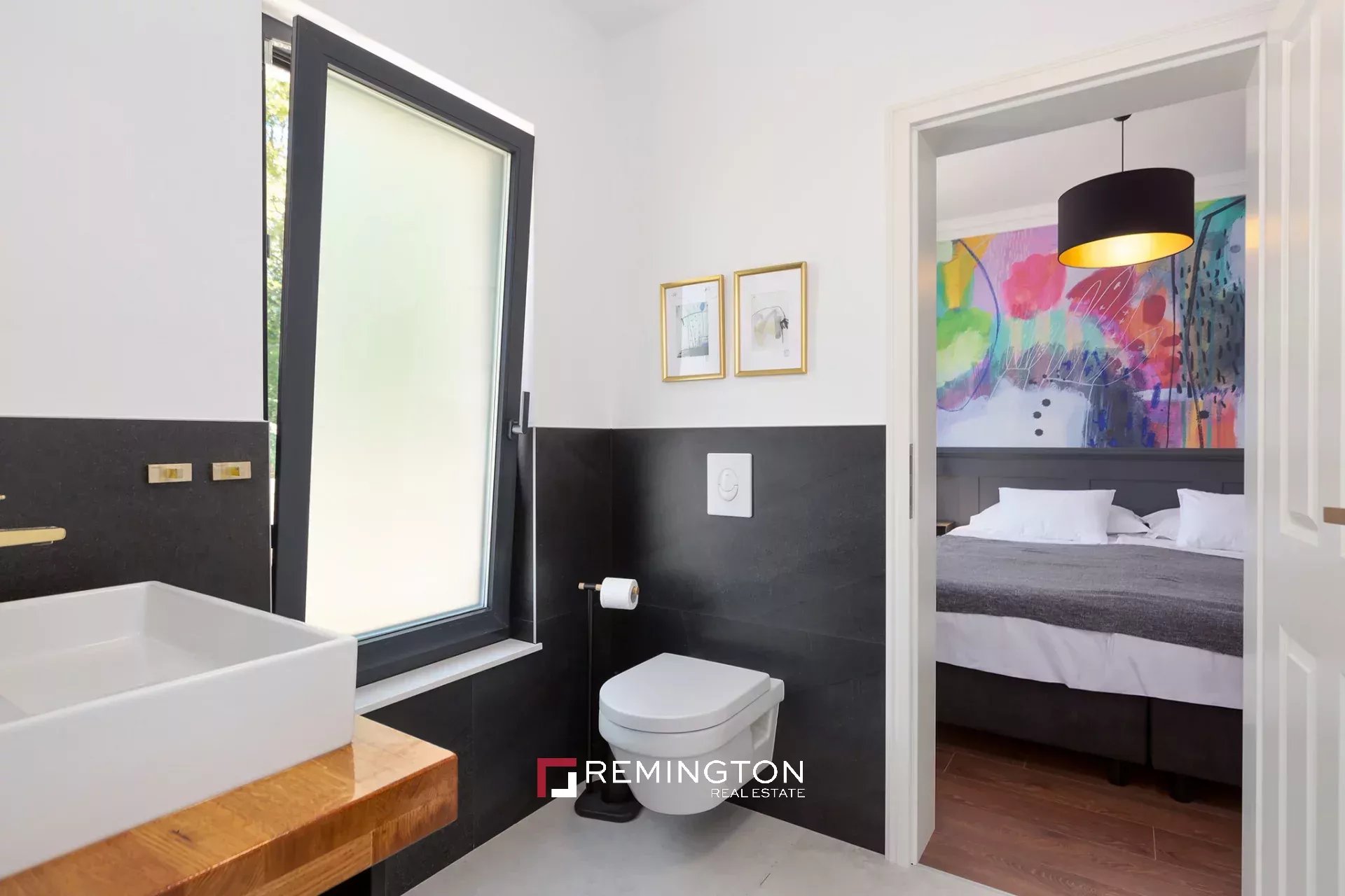 Villa/Townhouse's Image 8