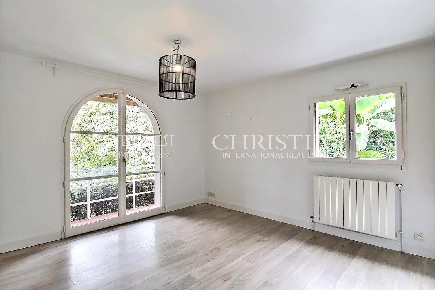 4 Bedroom Villa/Townhouse's Image 5