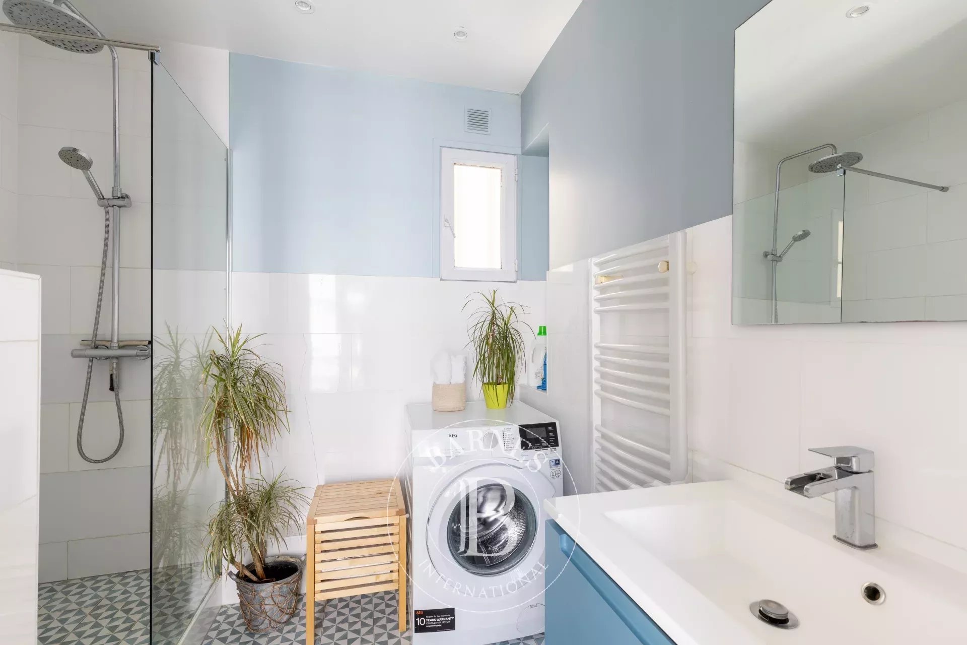 Daire Paris 10ème - picture 7