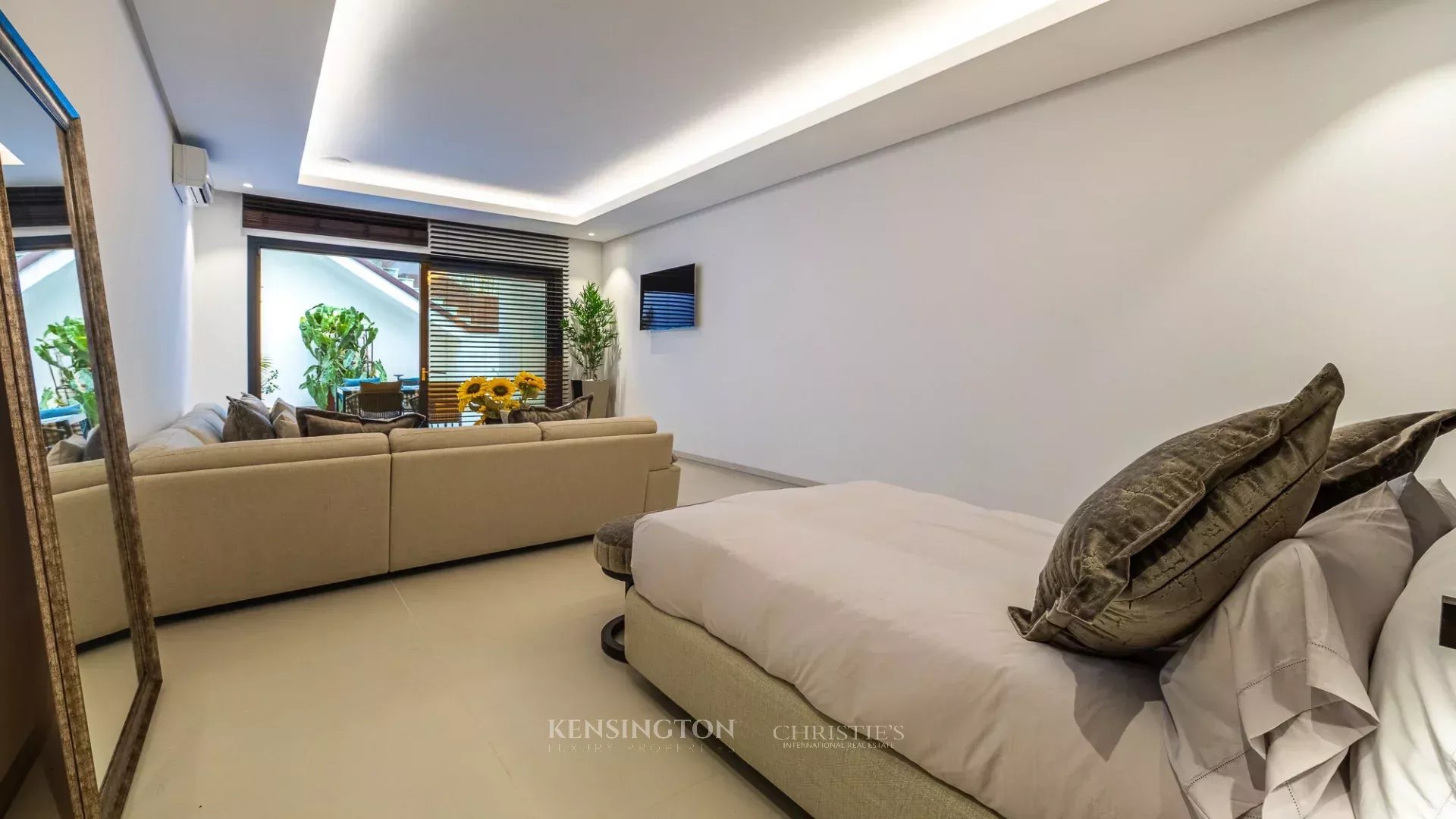 4 Bedroom Villa/Townhouse's Image 65