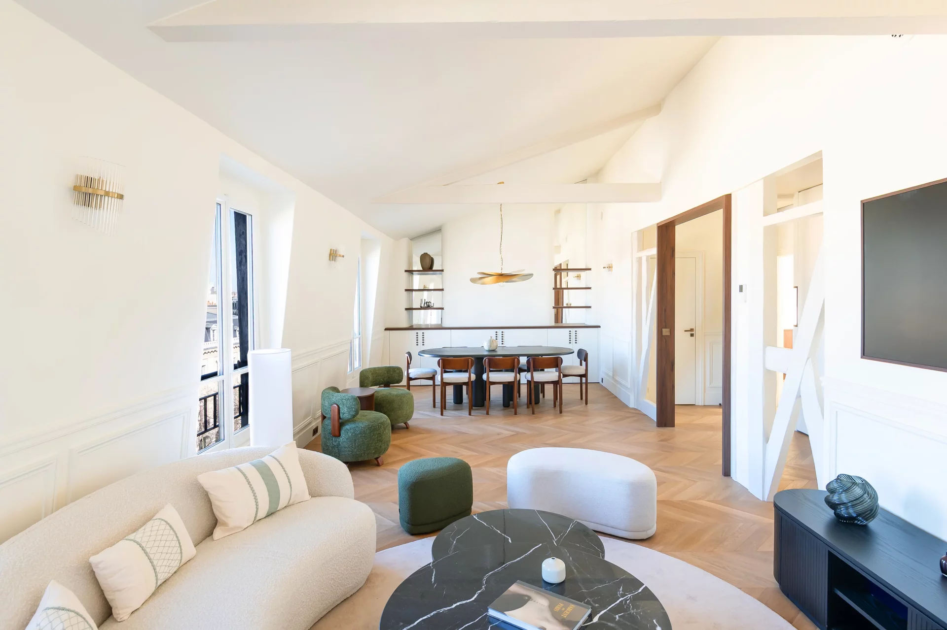 Paris 7e - TOUR-MAUBOURG / INVALIDES