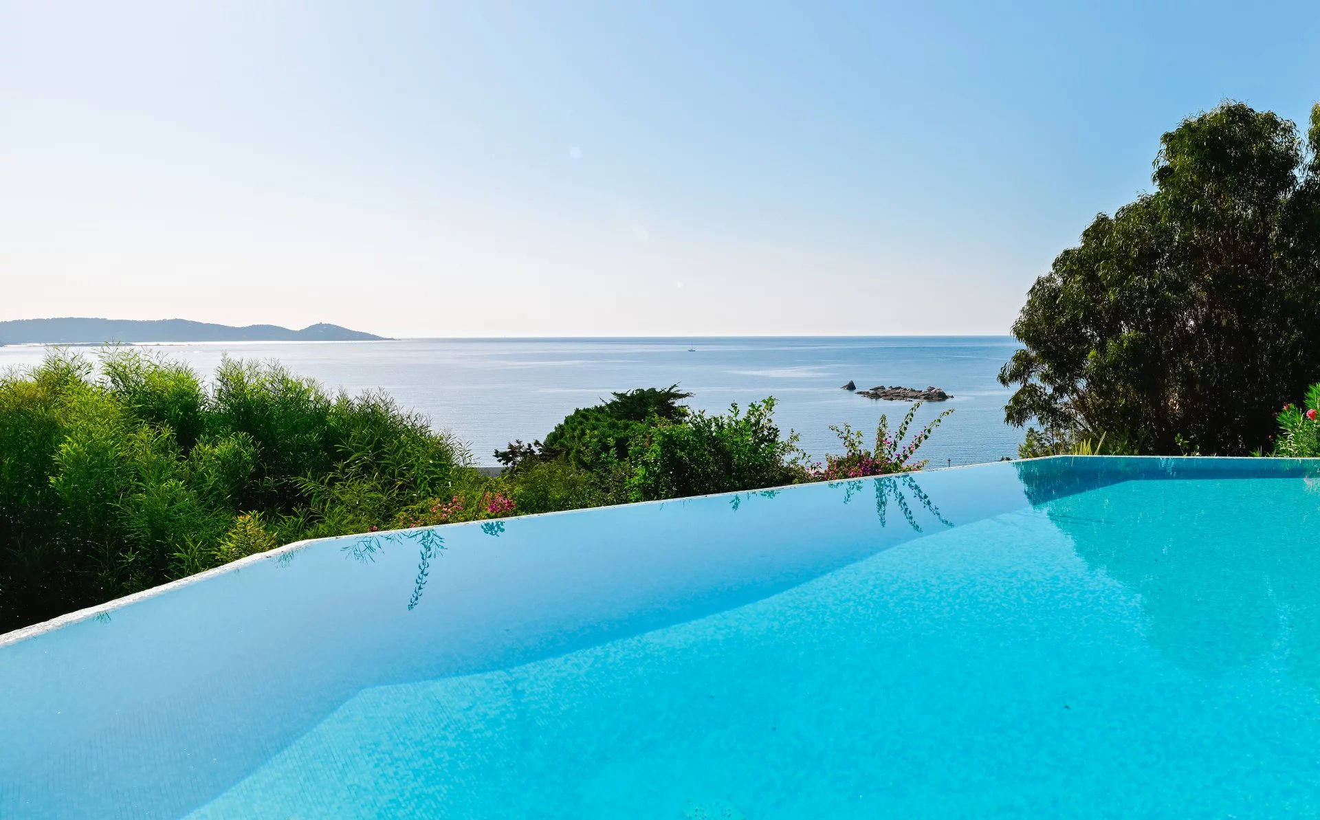 Villa MONICA // En bord de mer - À 400m de la plage