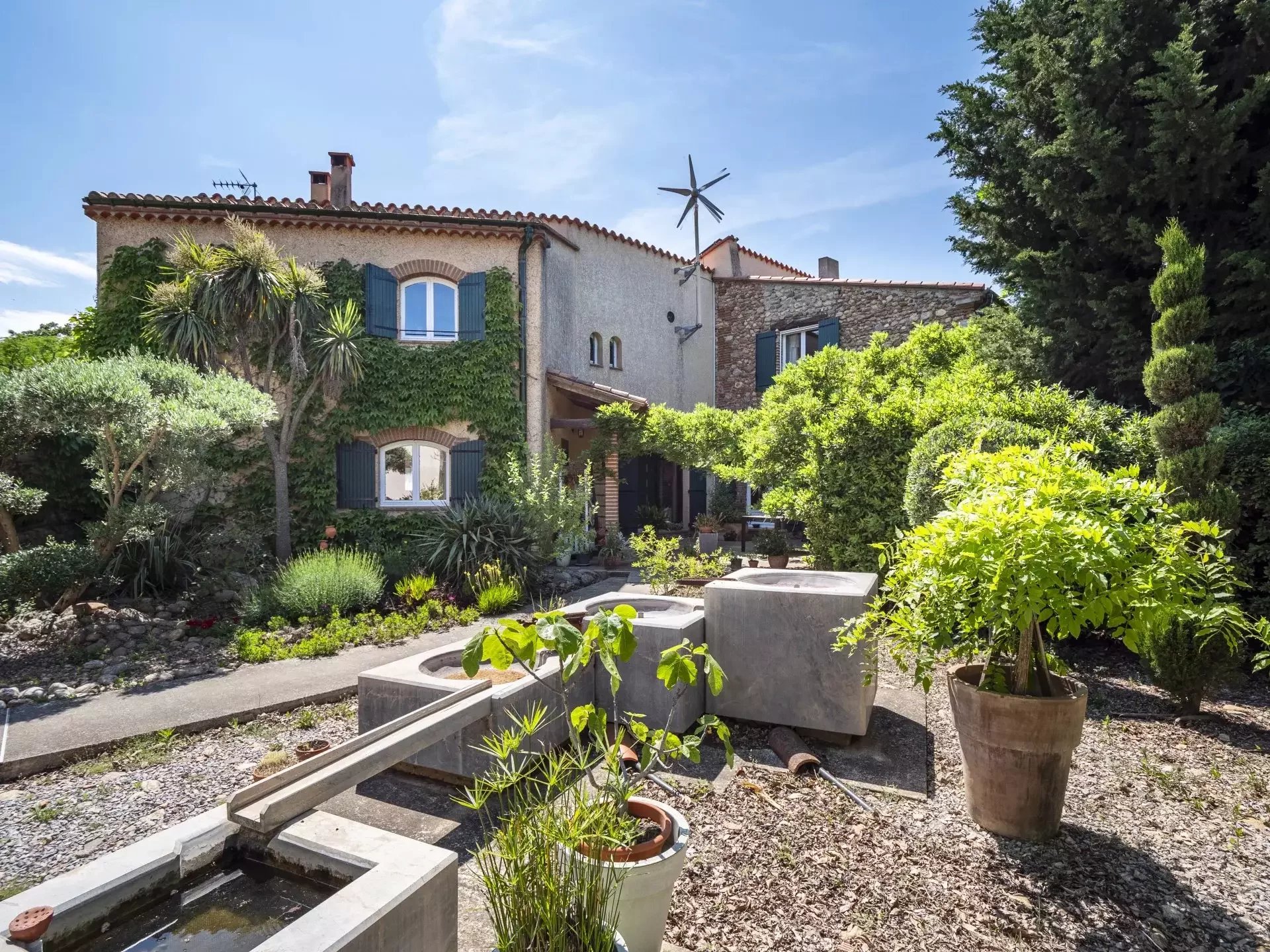 UITZONDERLIJKE MAS, ZWEMBAD, TUIN 1.1HA, THUIR