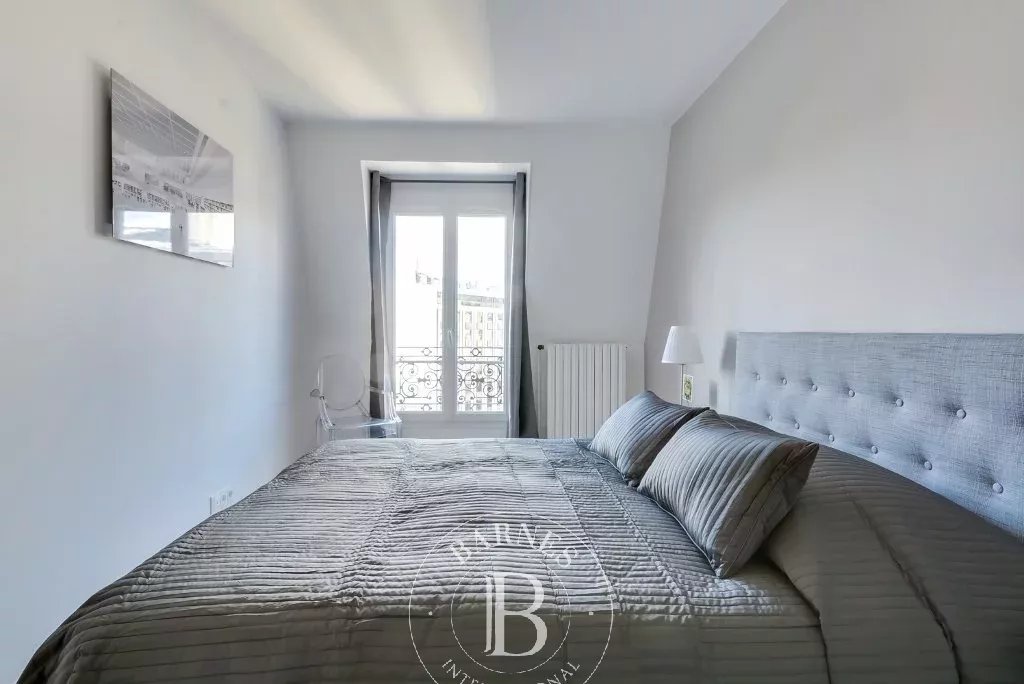 Daire Paris 8ème - picture 6