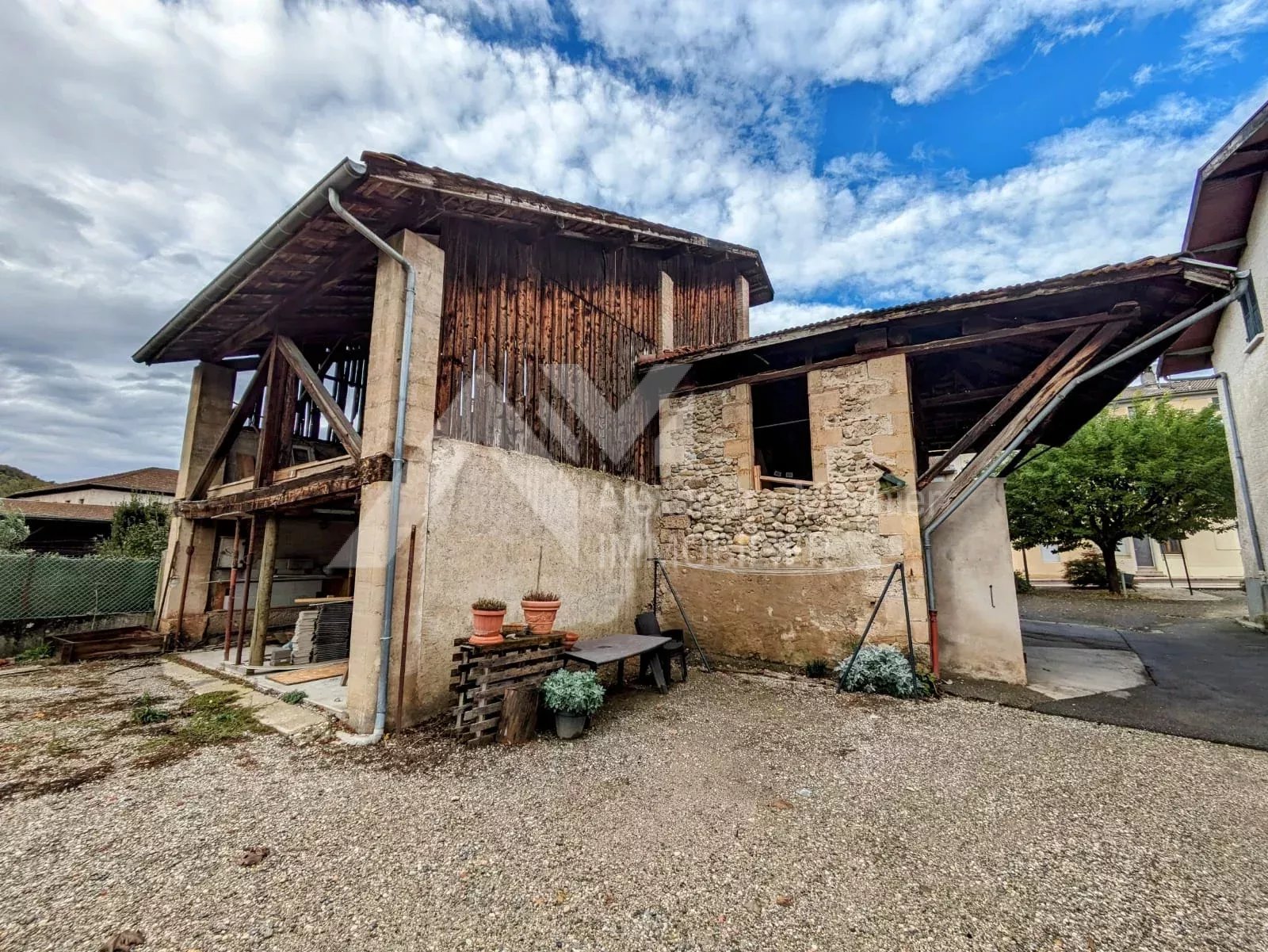 Agence immobilière de 