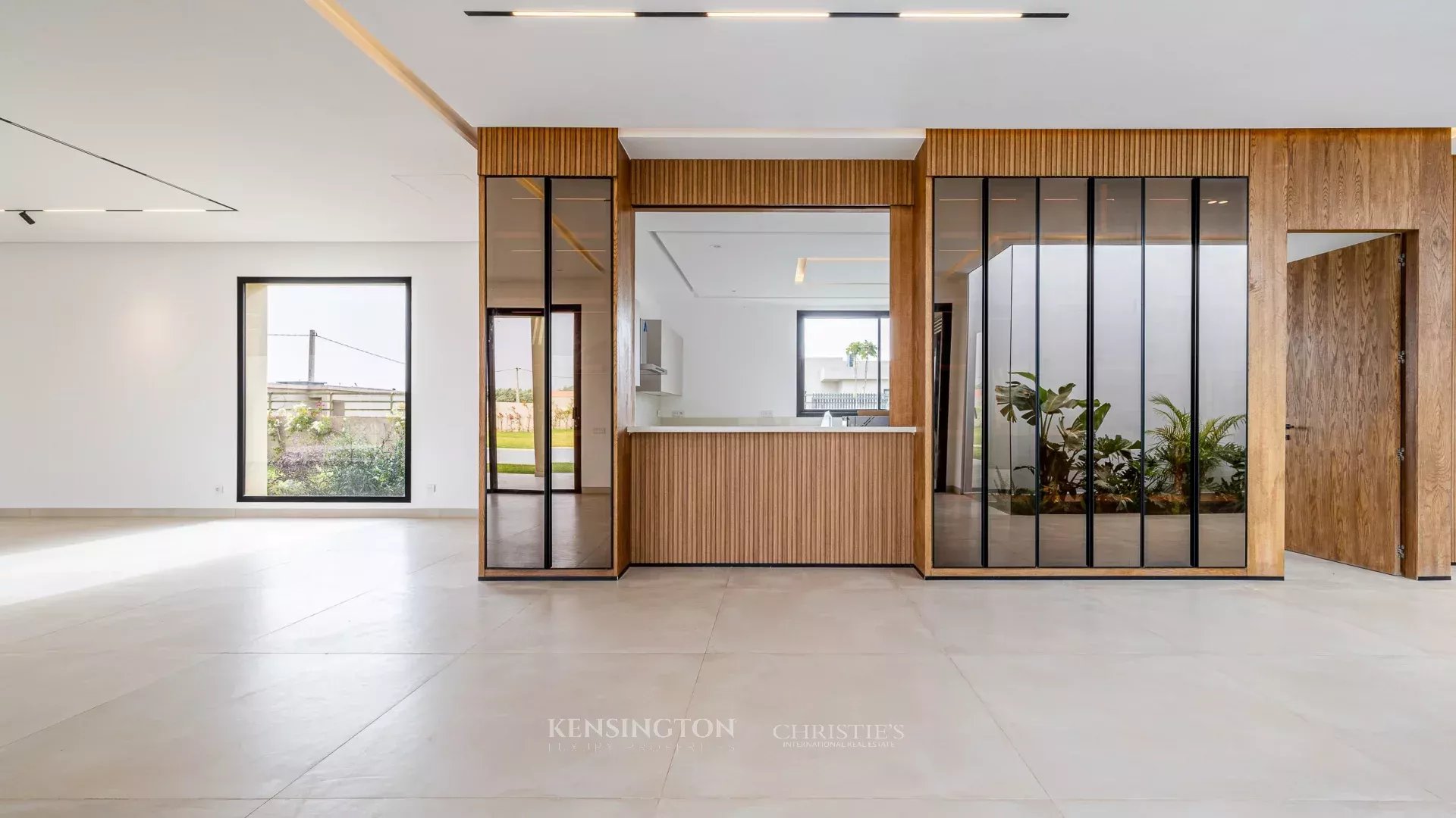 4 Bedroom Villa/Townhouse's Image 9