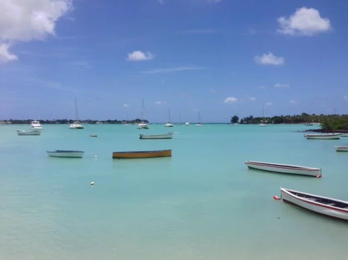 Splendide Hotel  pieds dans l eau  Grand Baie (Ile Maurice)