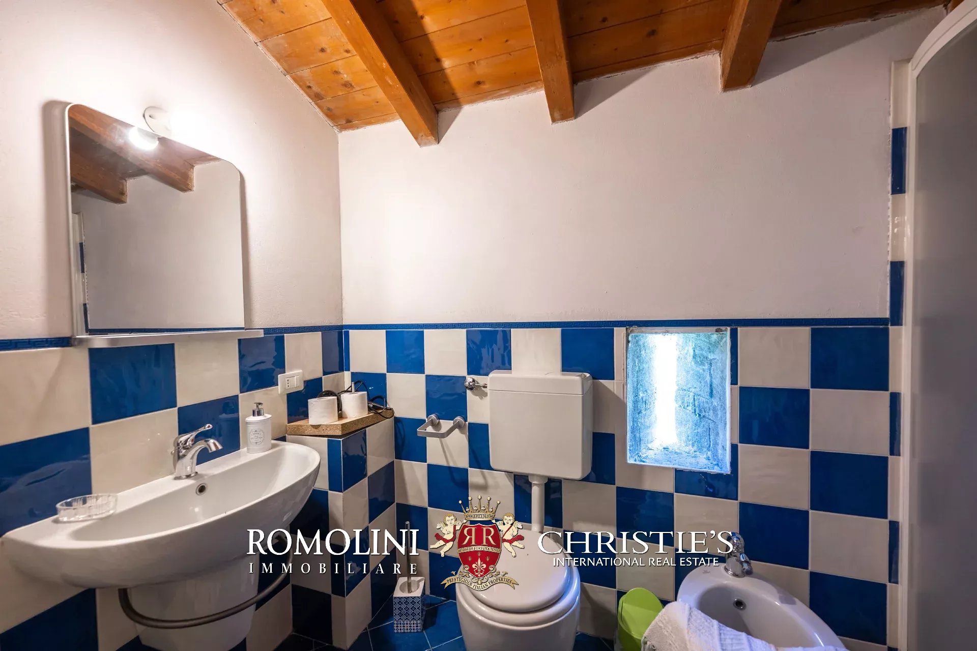 26 Bedroom Villa/Townhouse's Image 74