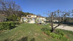 Luxury Family Villa in Cabris | 6-Bed Sea View Estate & Legacy Home — photo 3 of 7