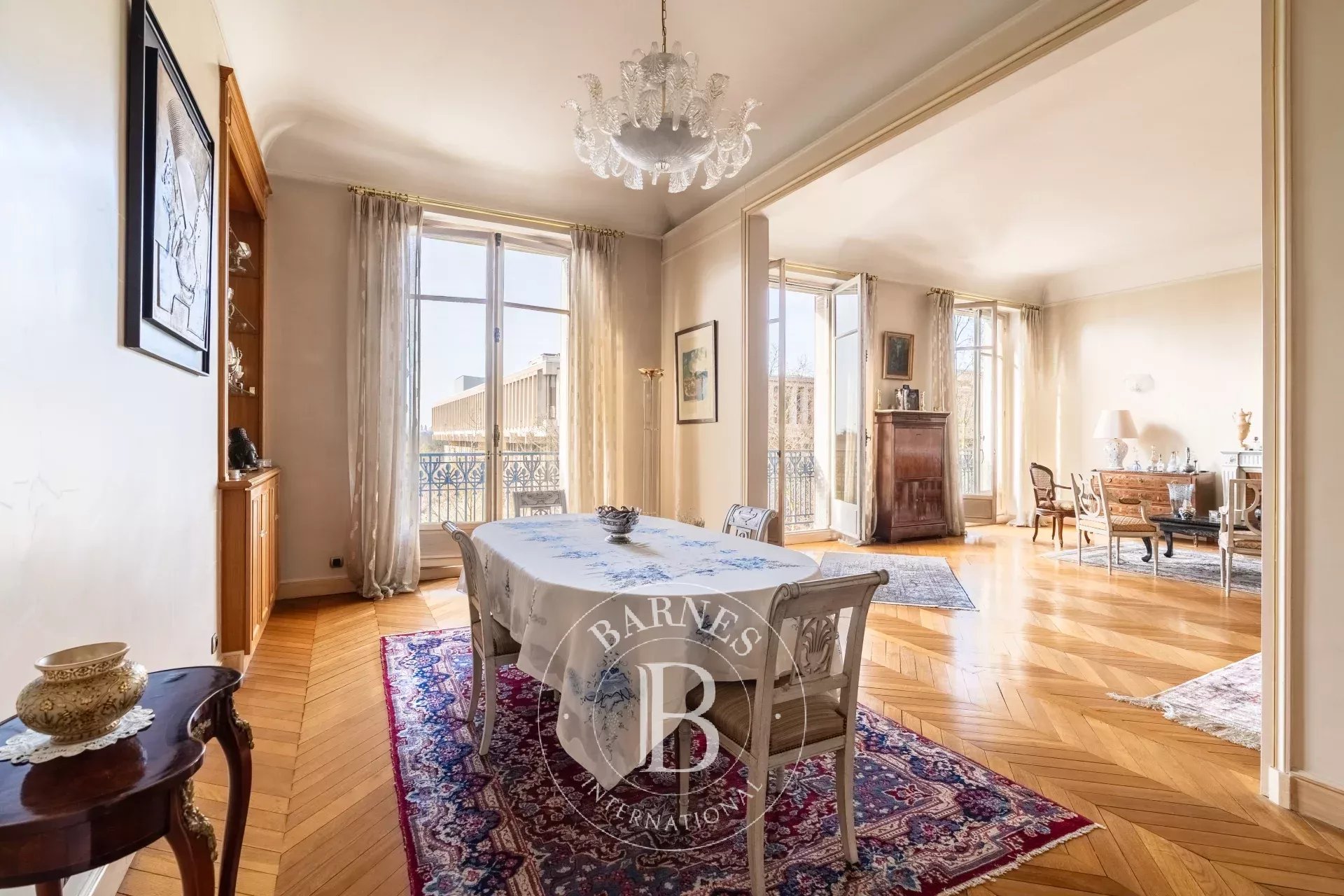 Exclusive - Paris 16 - 6 bedroom apartment - picture 5 title=