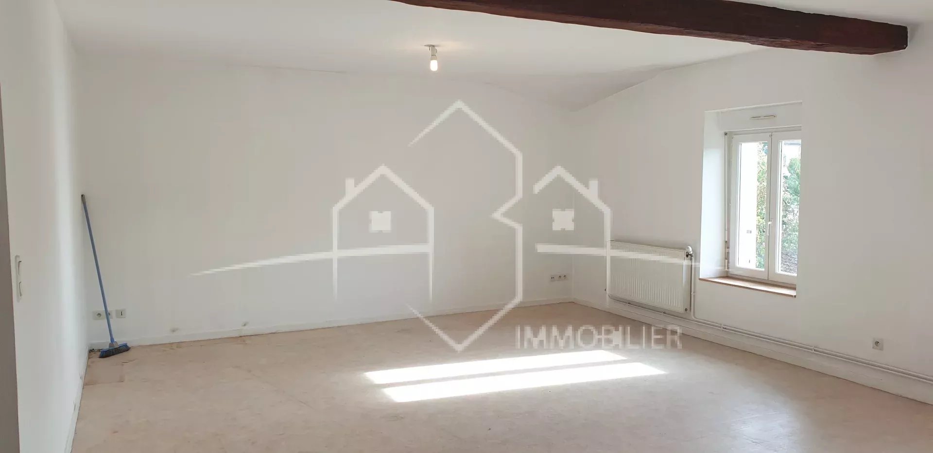 VIRIVILLE T3 de 79m² au 2ème étage