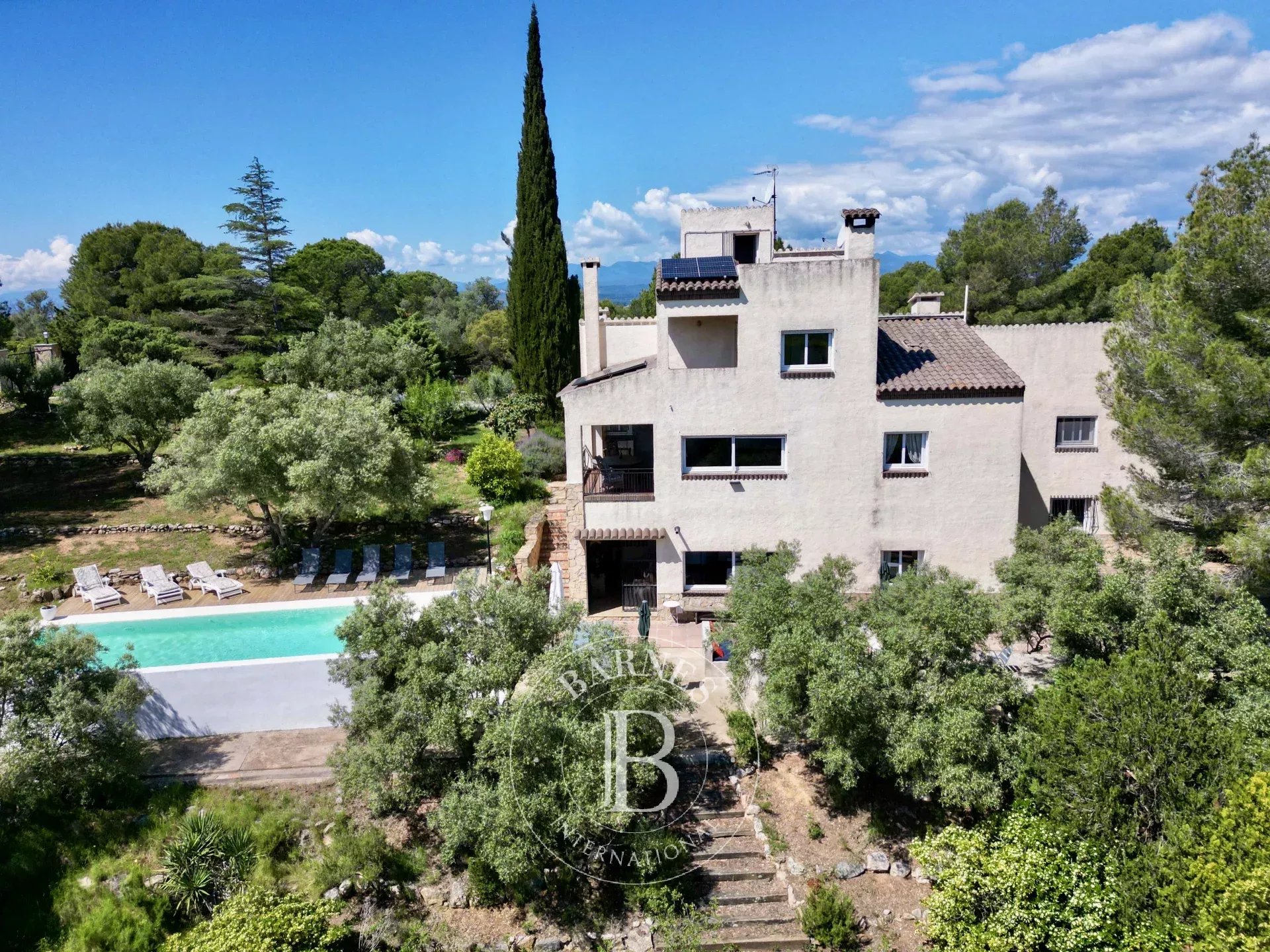 Köy evi Garriguella