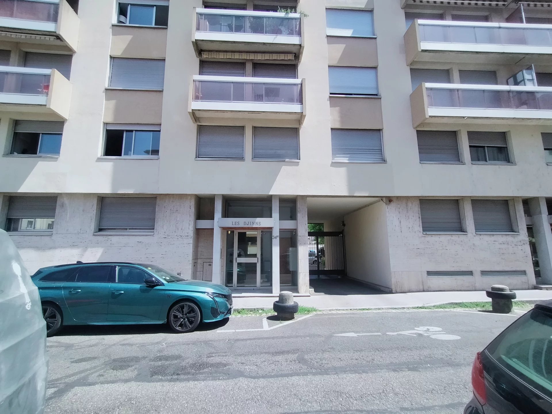 500811 Location Lyon 4ème