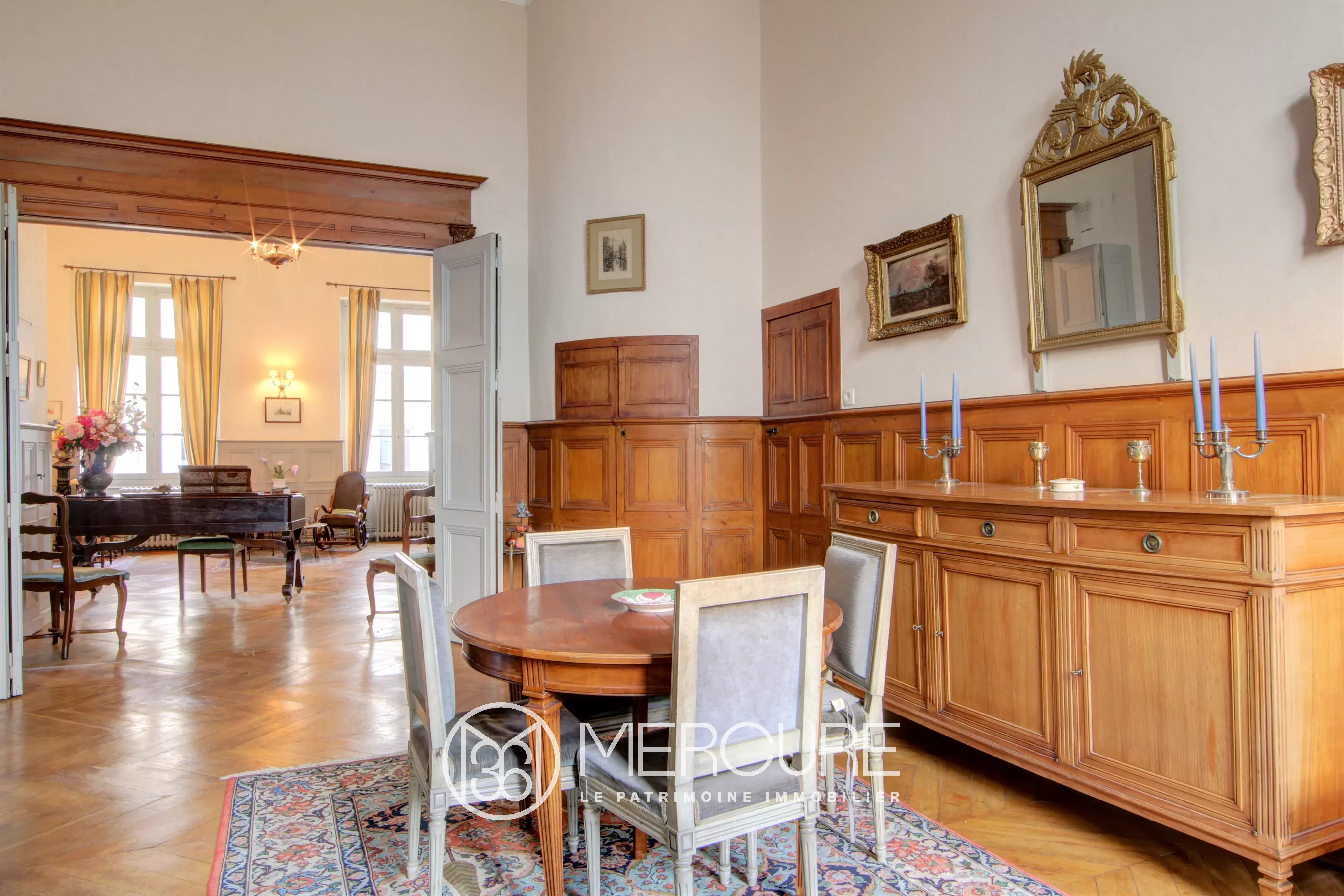 PRESTIGE 6-ROOM APARTMENT – GARDEN - 8143TS