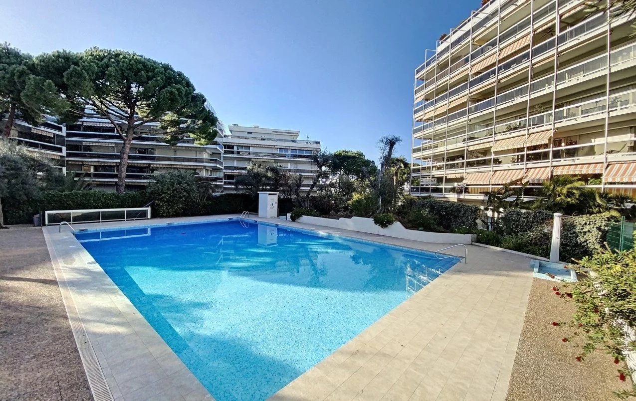 2 PIECES 54 M² - MAS DE TANIT JUAN LES PINS