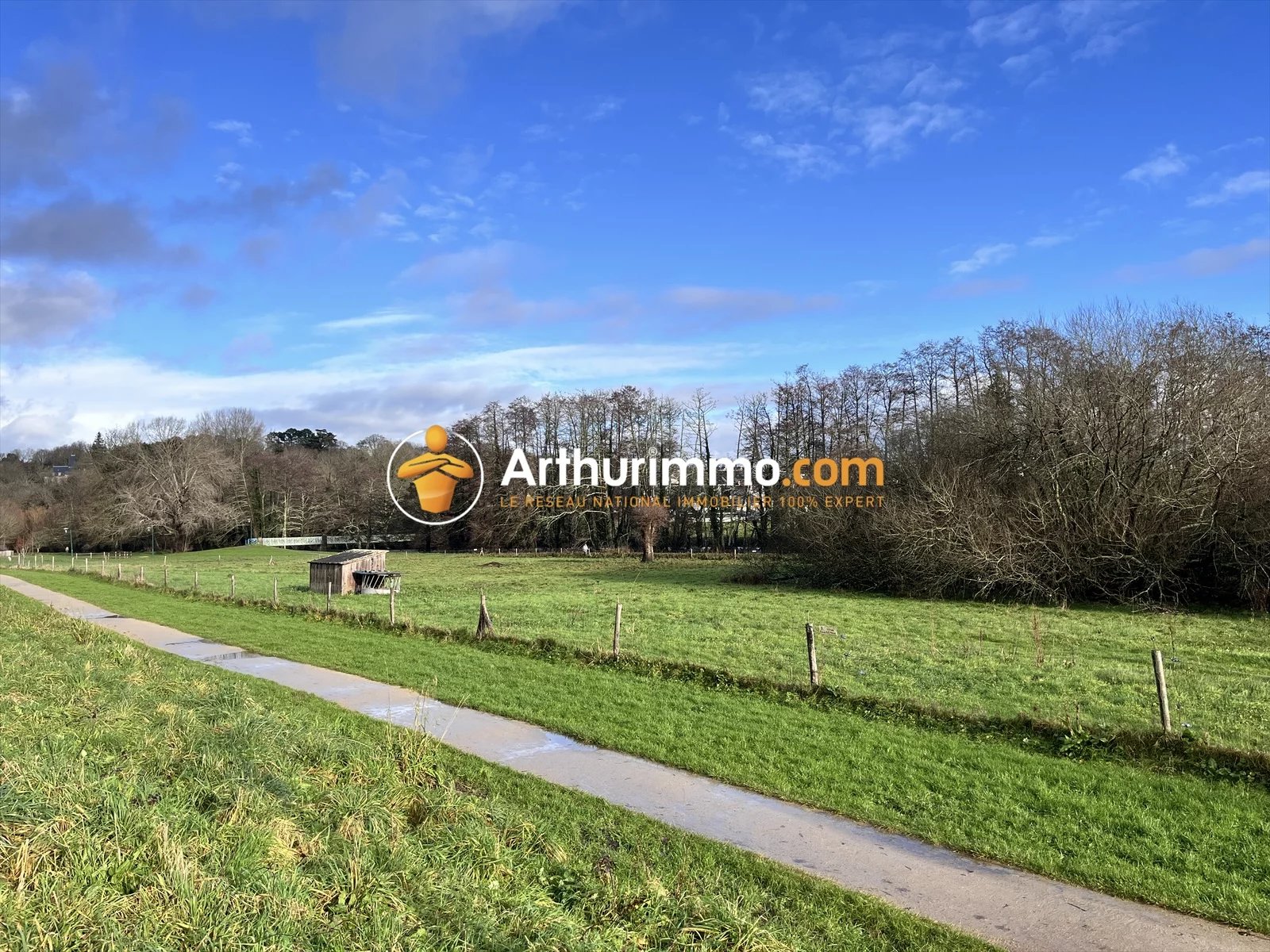 Agence immobilière de AXE AVENIR TRANSMISSION