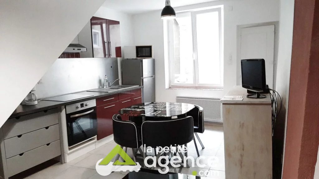 Bourges hypercentre, loue appartement meublé type 2 de 39 m2