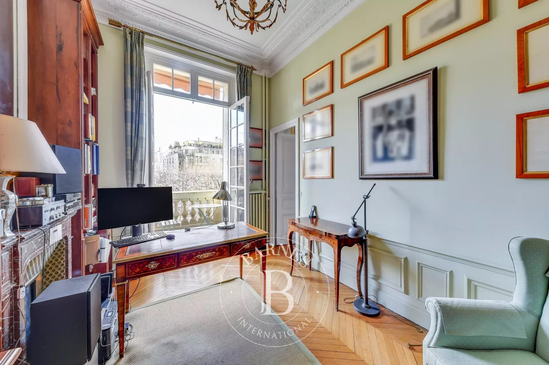 Daire Paris 7ème - picture 7