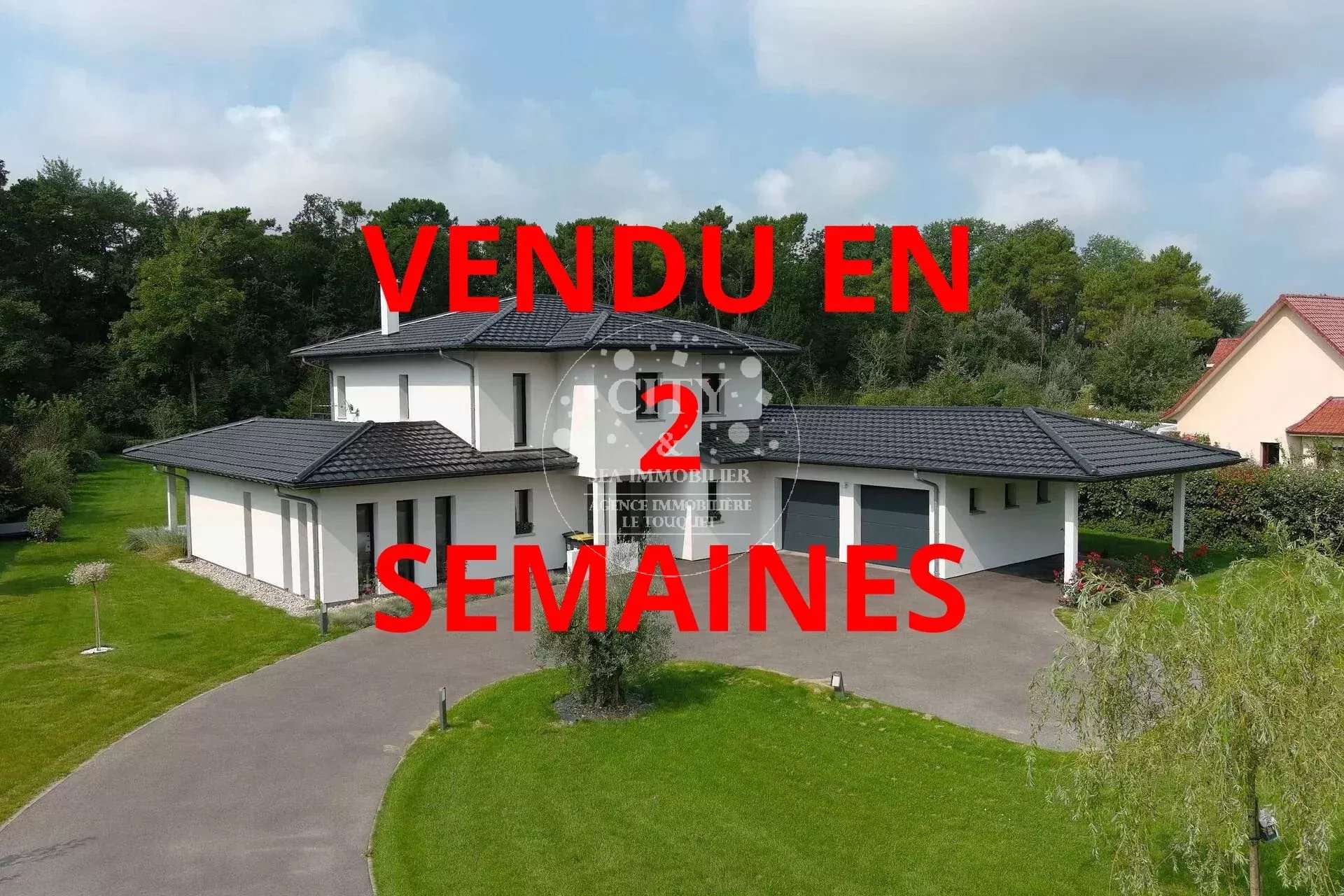 CUCQ - VILLA DE 246M2 AVEC 5 CHAMBRES