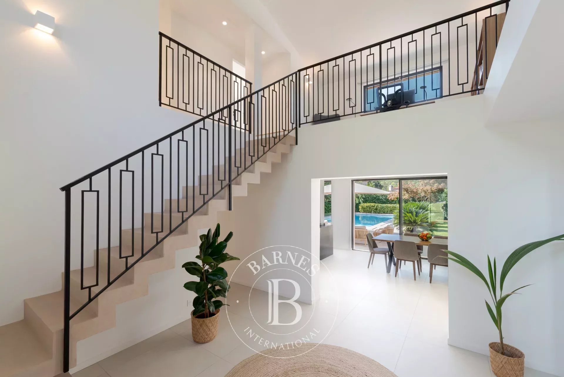 Villa Roquefort-les-Pins - picture 8