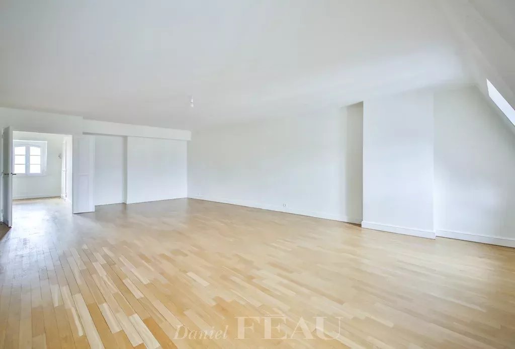 Location Appartement Paris 17ème