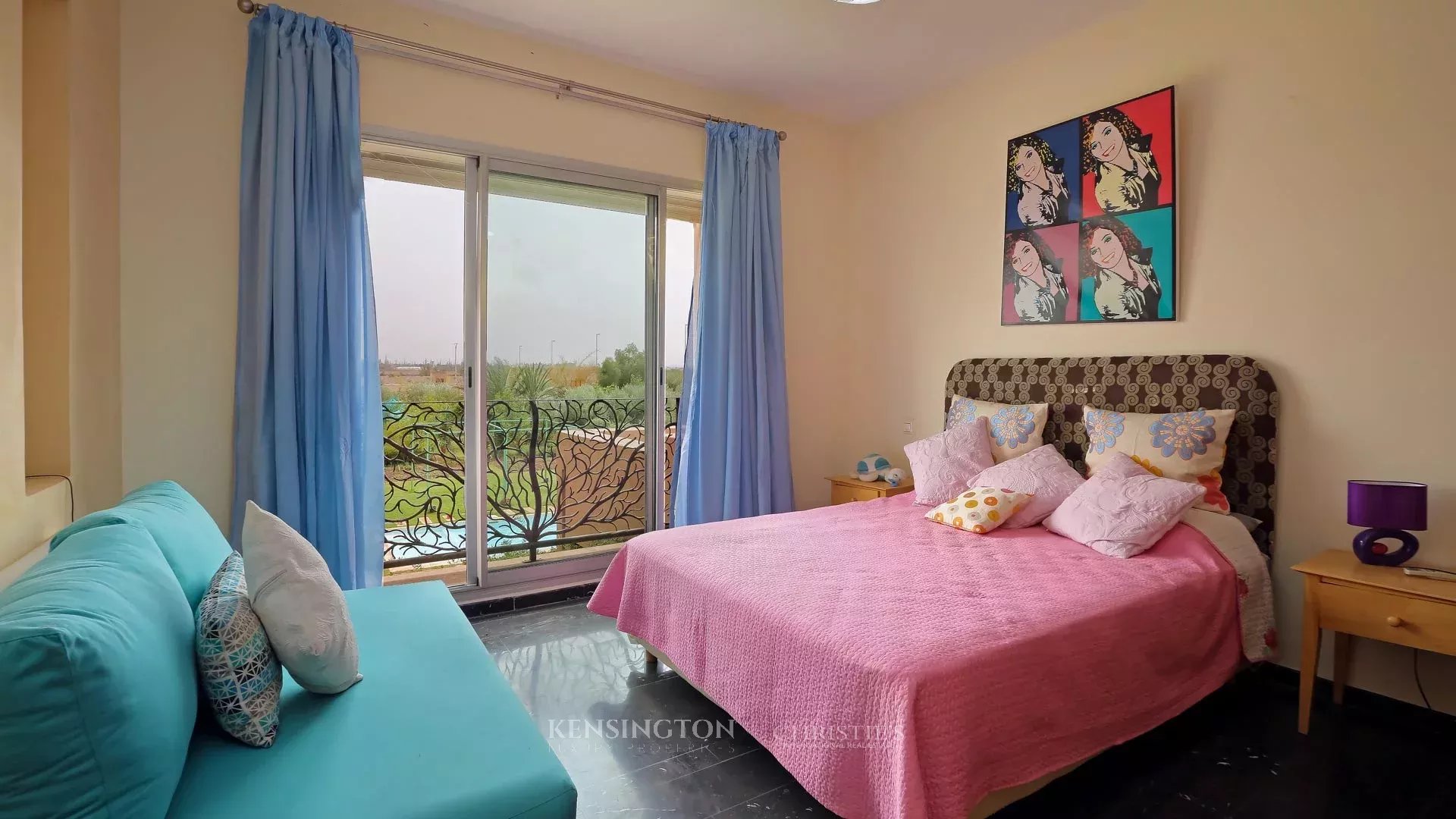 4 Bedroom Villa/Townhouse's Image 21
