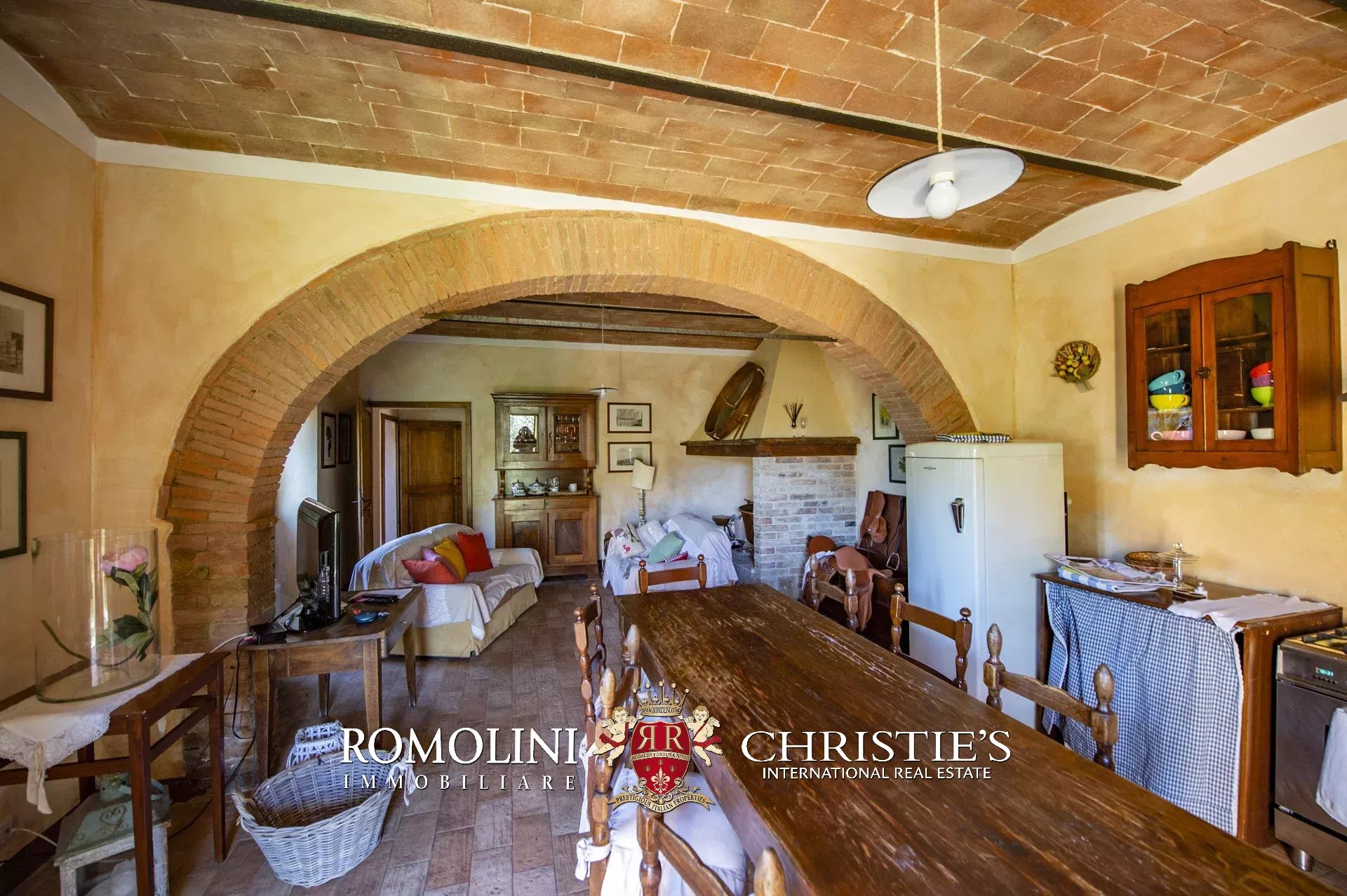 10 Bedroom Villa/Townhouse's Image 27