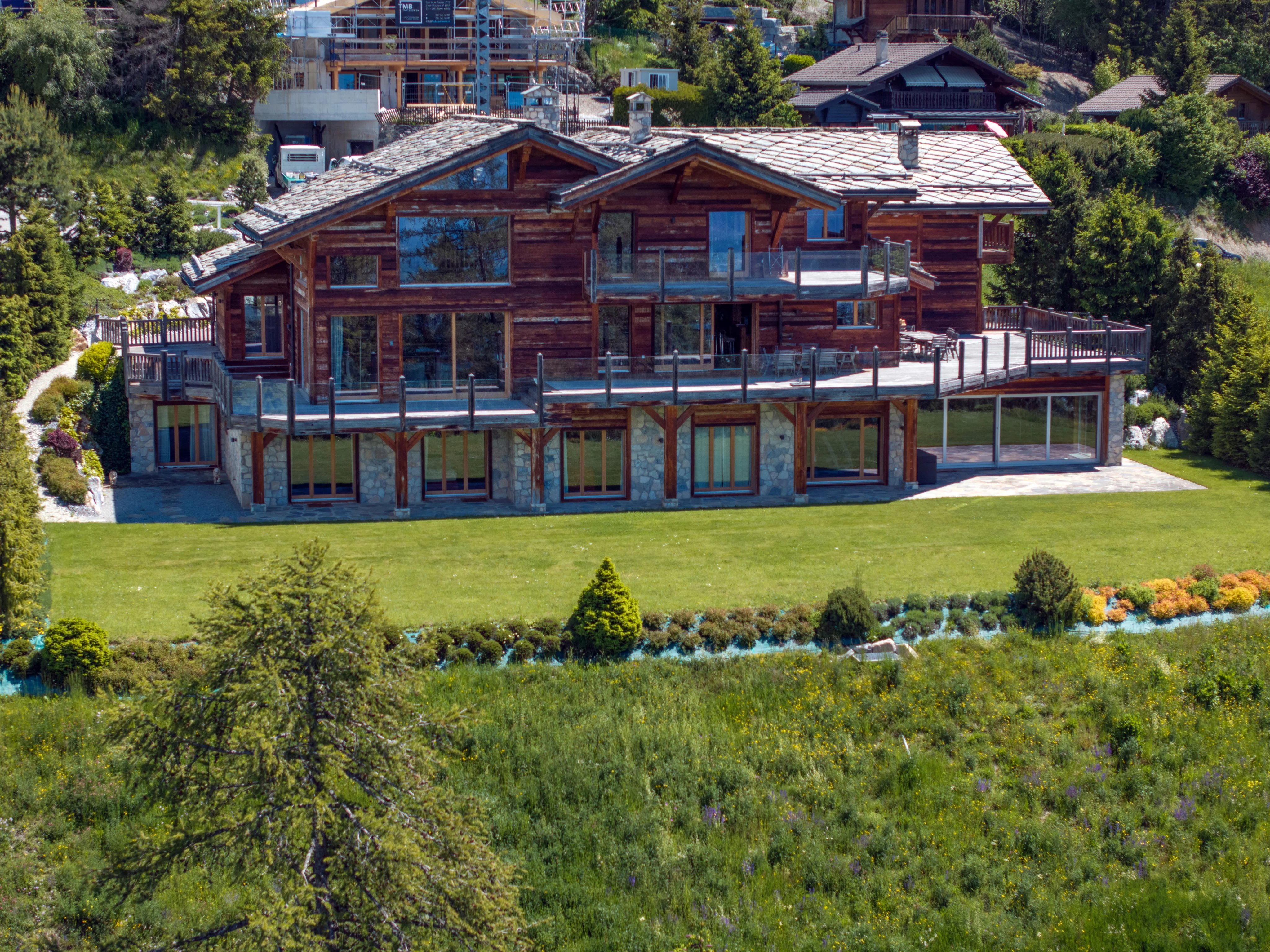 Majestätisches Familienchalet in Crans-Montana