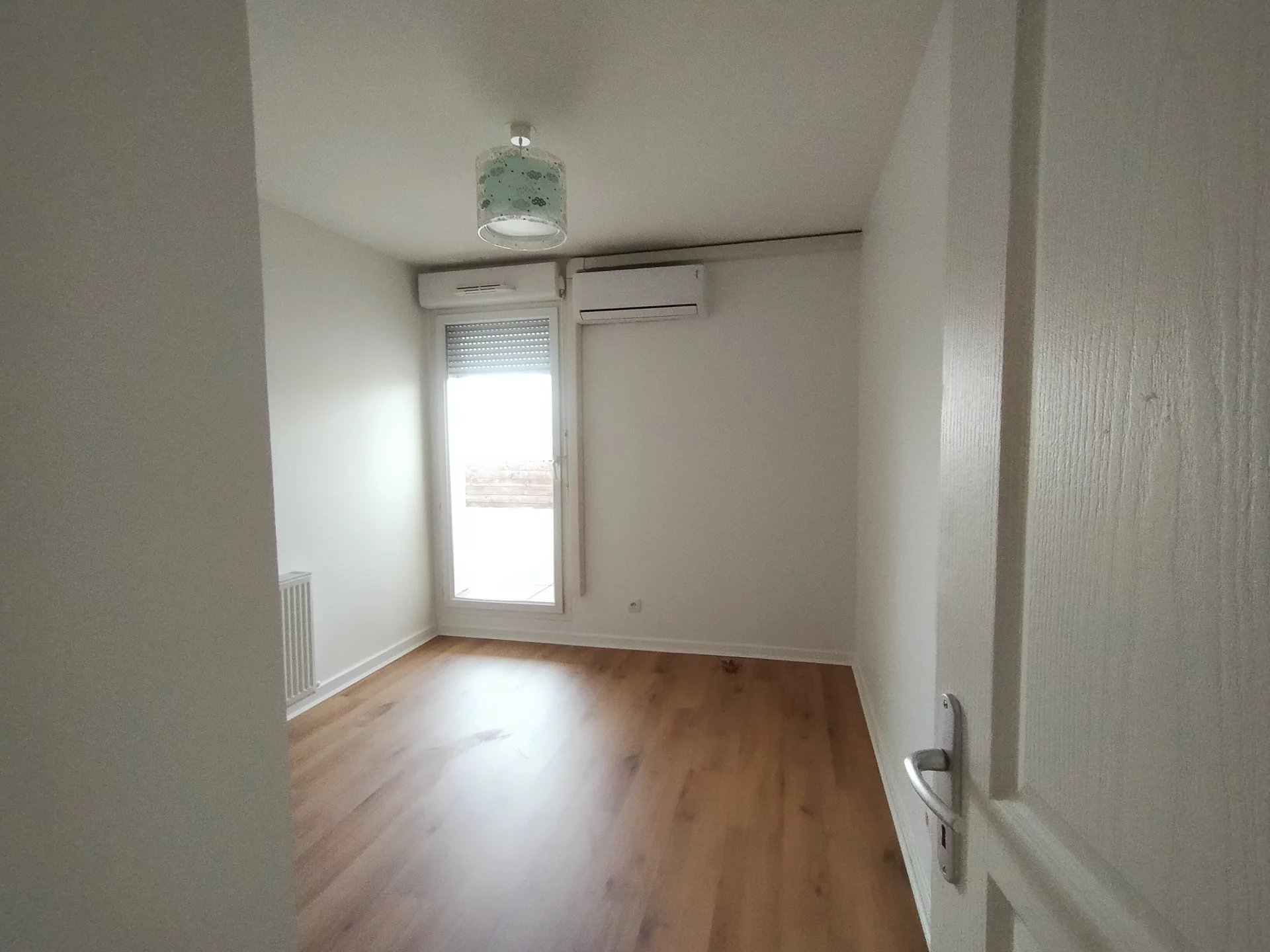 85045095 Location Saint-Fons