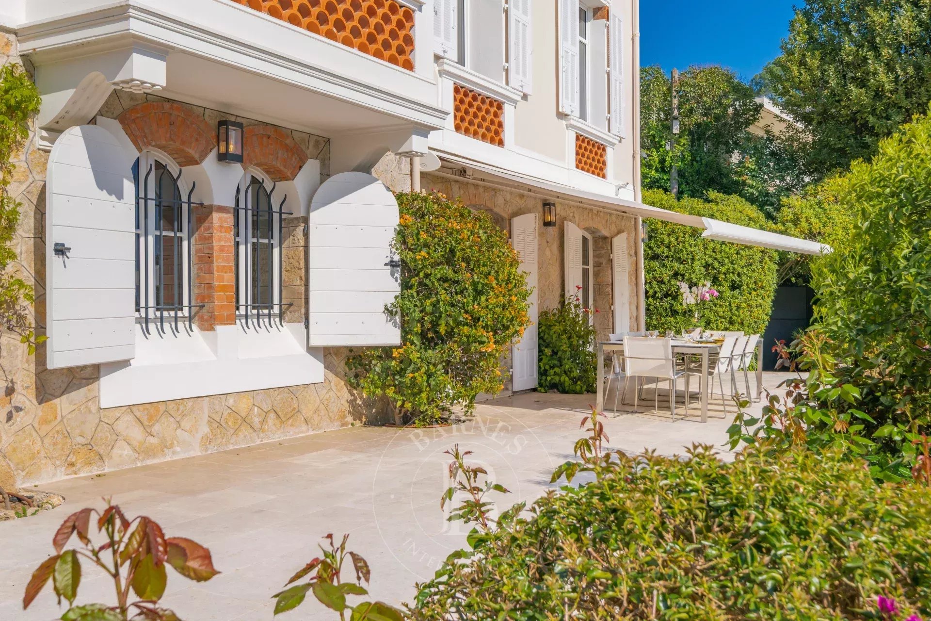 LE CANNET - ART DECO VILLA - PANORAMIC SEA VIEW - picture 27