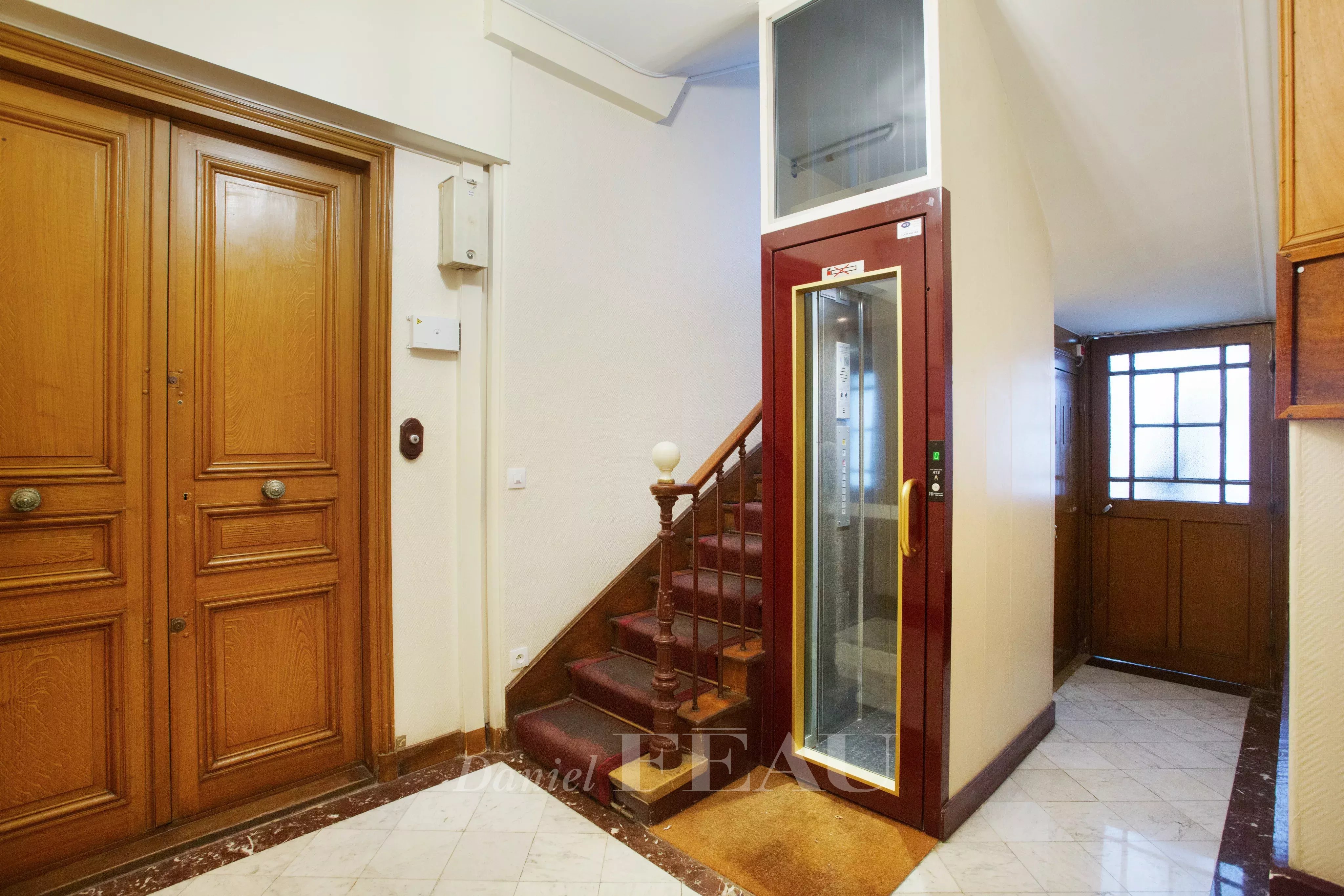 Sale Apartment Paris 14th