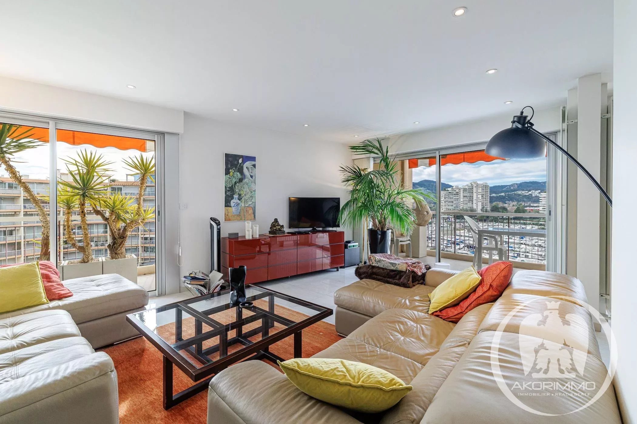 Appartement  - 3 pièces  - 98.0 m2 -