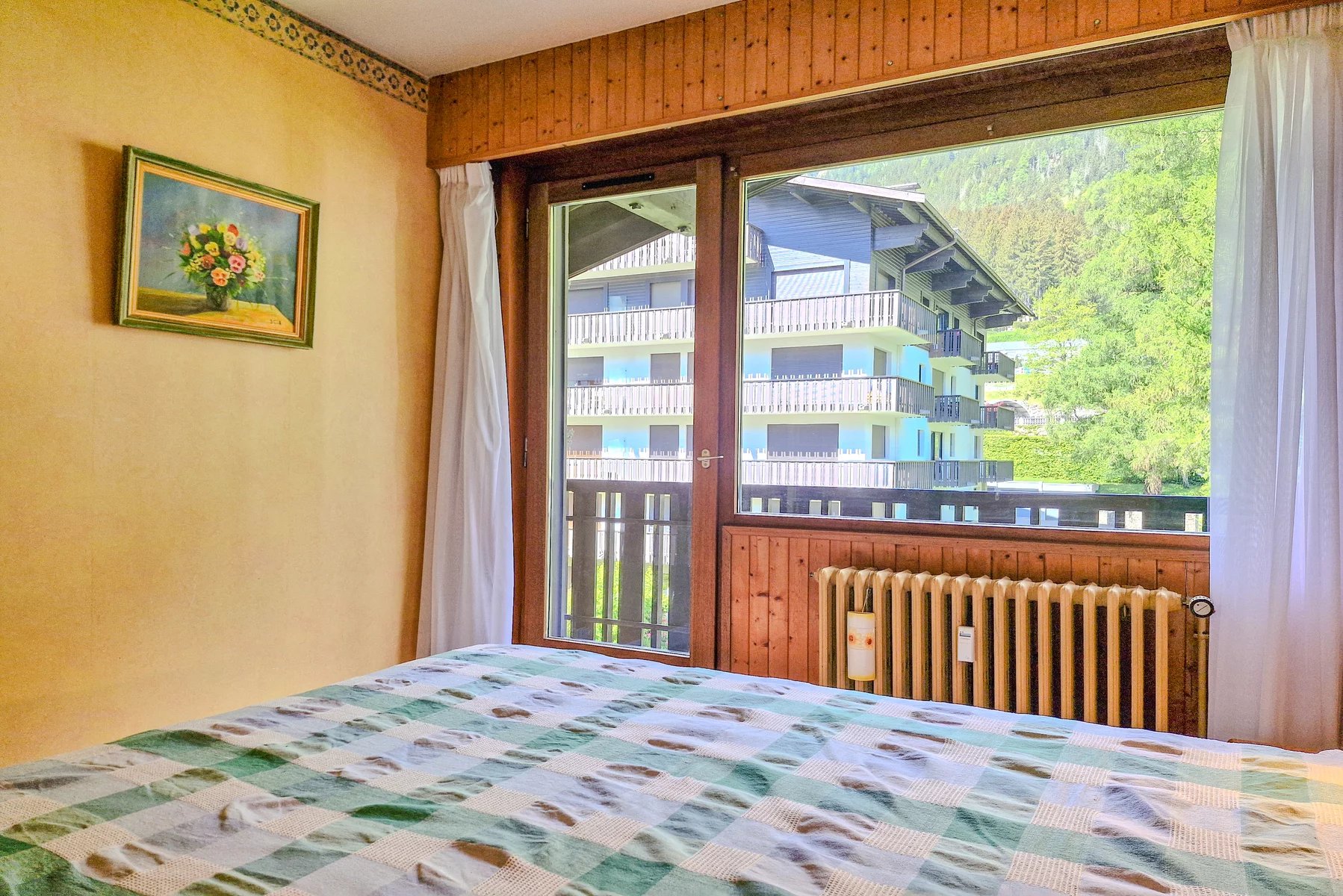 Photo of CHAMONIX - Top floor 1-bedroom apartment with balcony