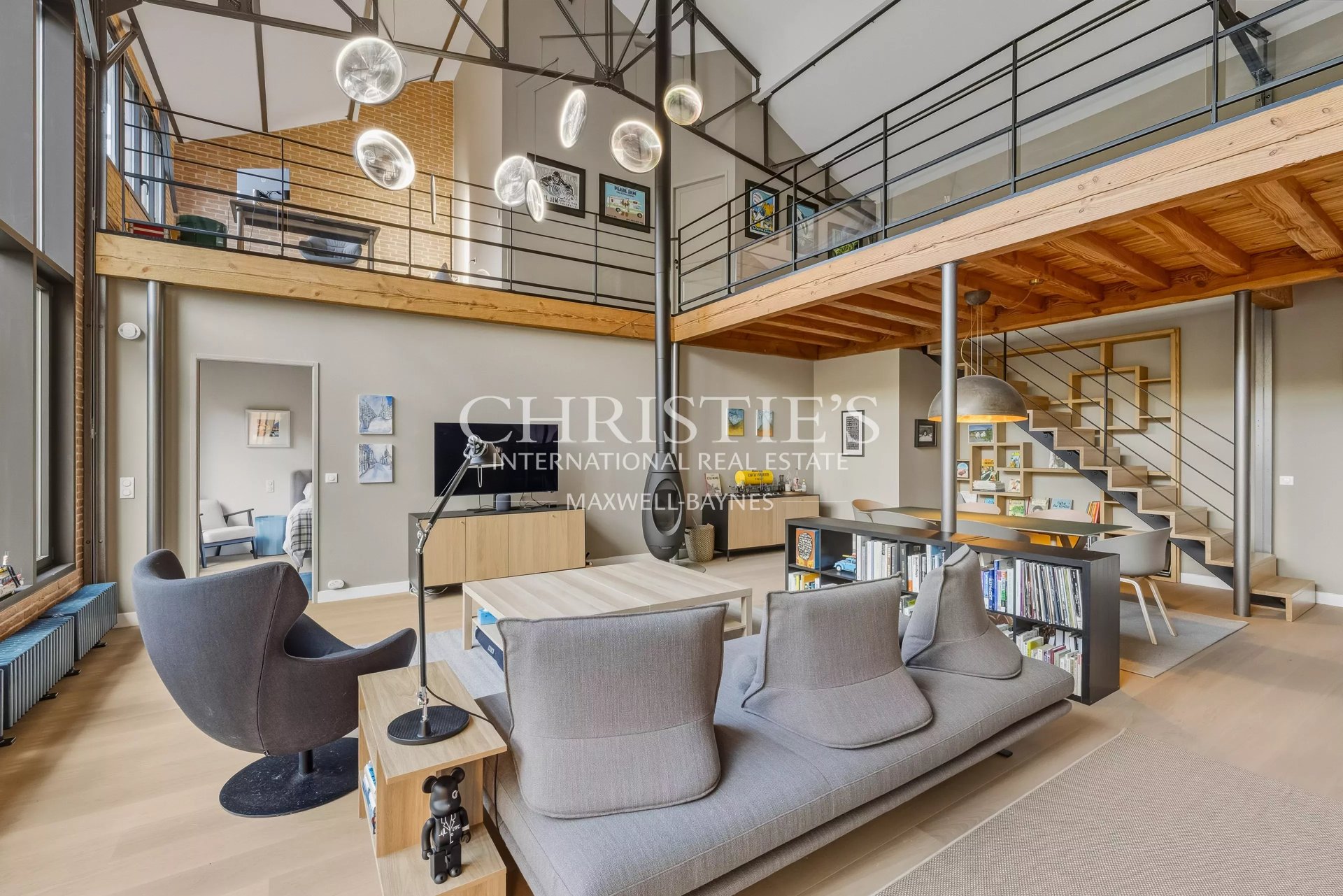 3 Bedroom Apartment/Flat's Image 3