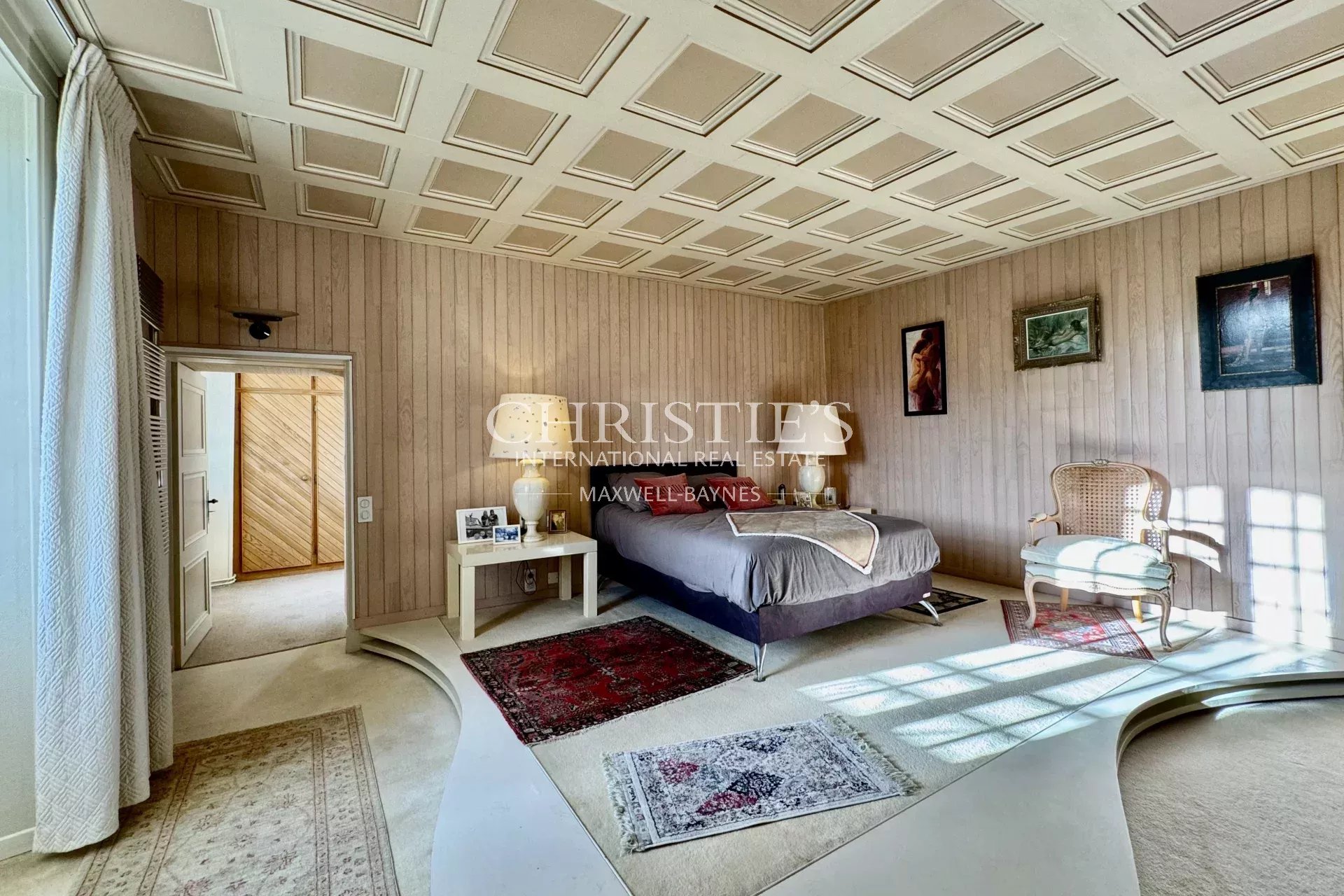 5 Bedroom Villa/Townhouse's Image 19