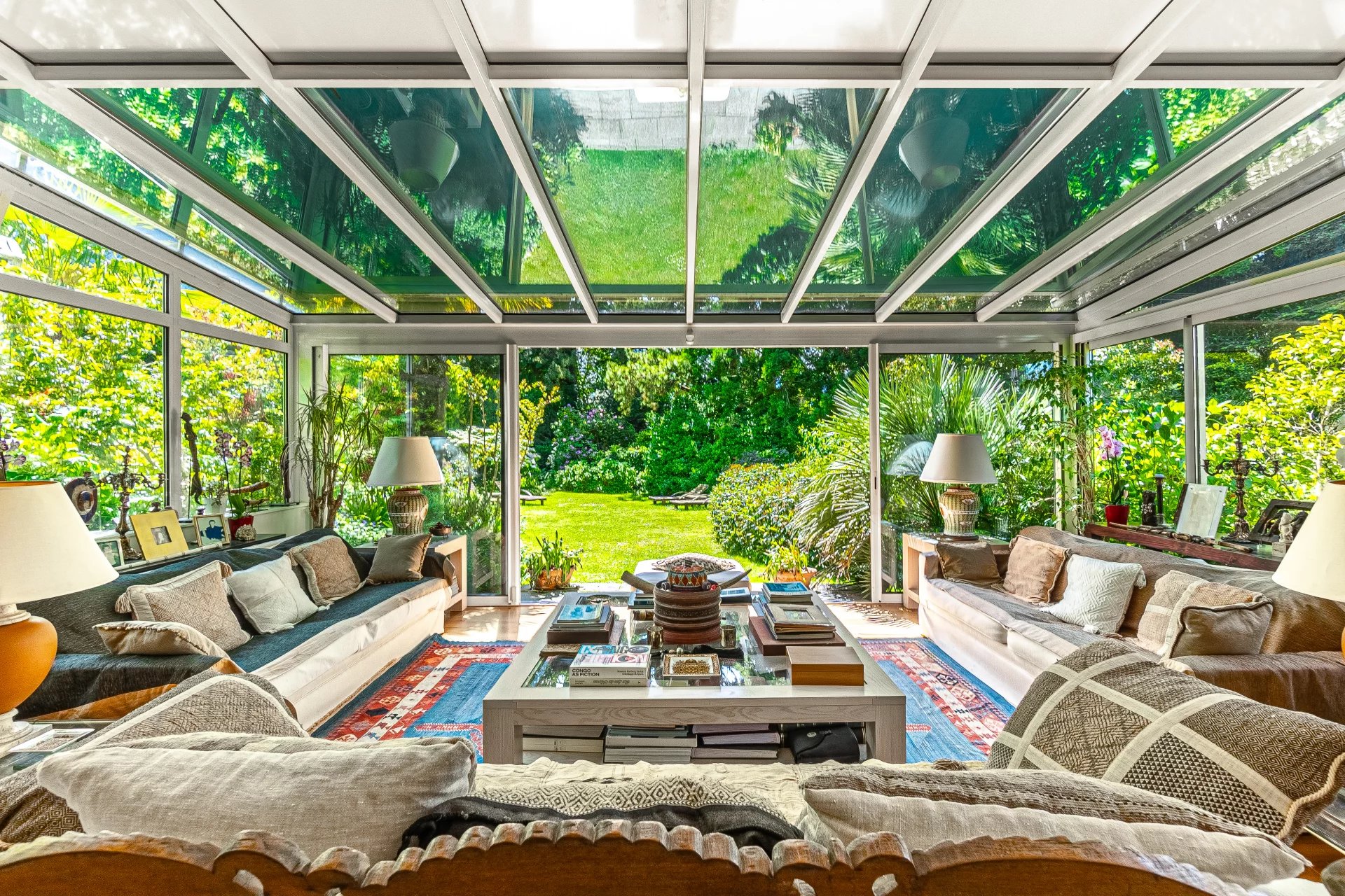 Sale Villa Villeneuve