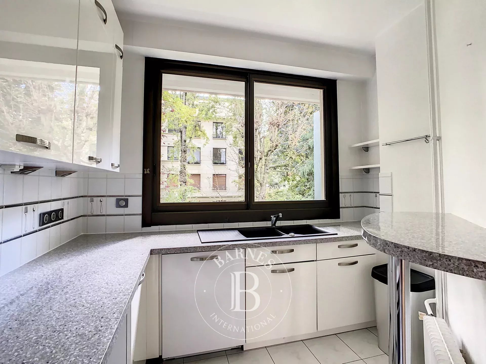 Daire Neuilly-sur-Seine - picture 4