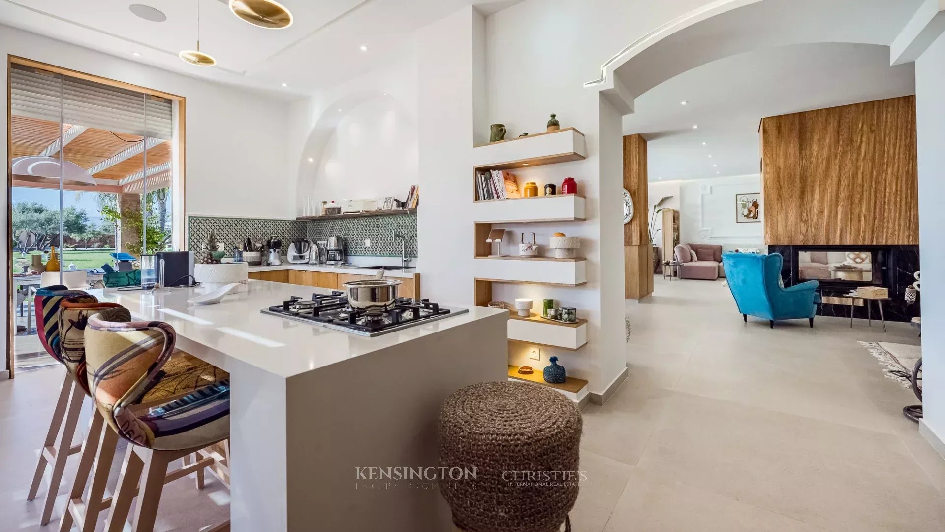 5 Bedroom Villa/Townhouse's Image 17