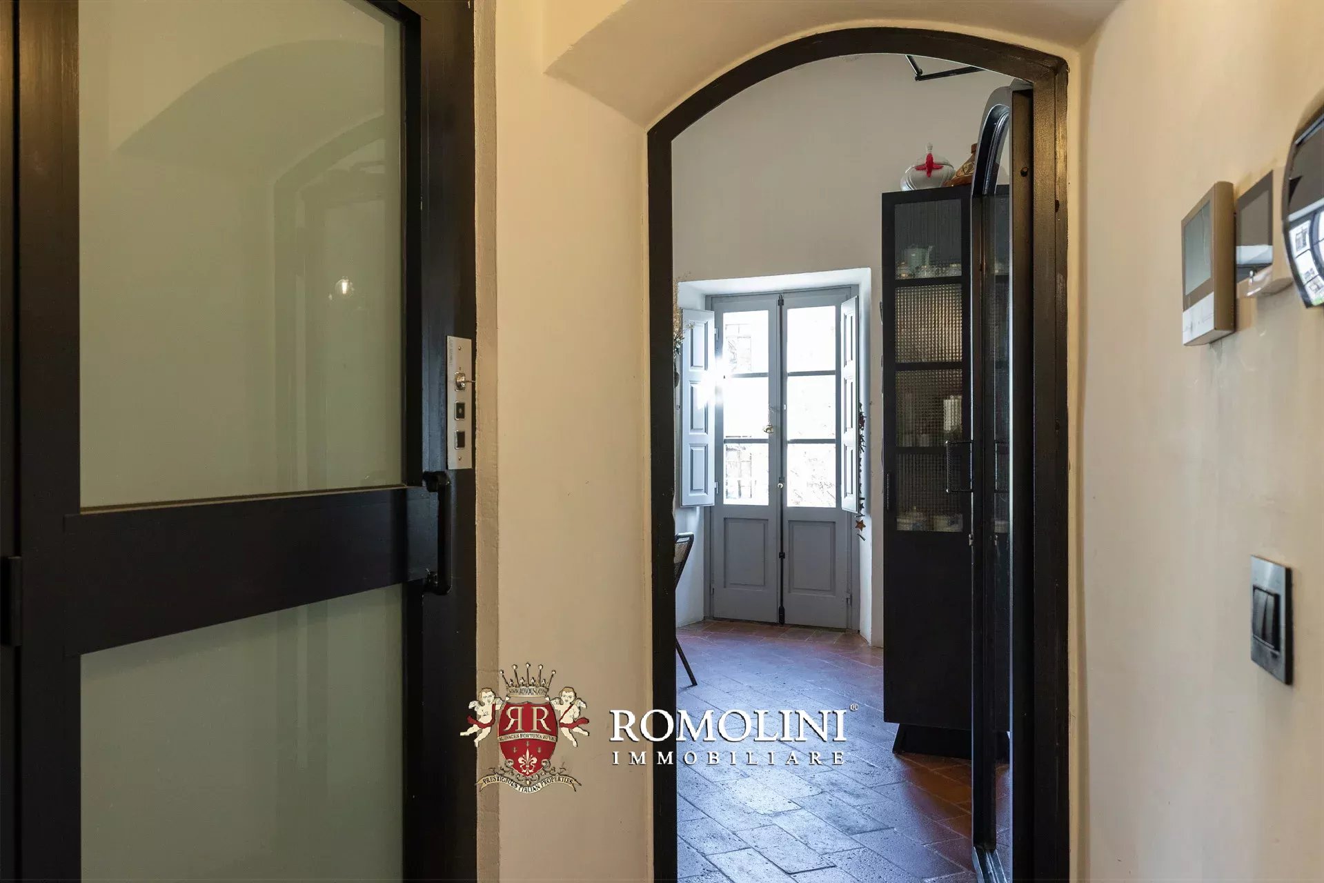 3 Bedroom Apartment/Flat's Image 32
