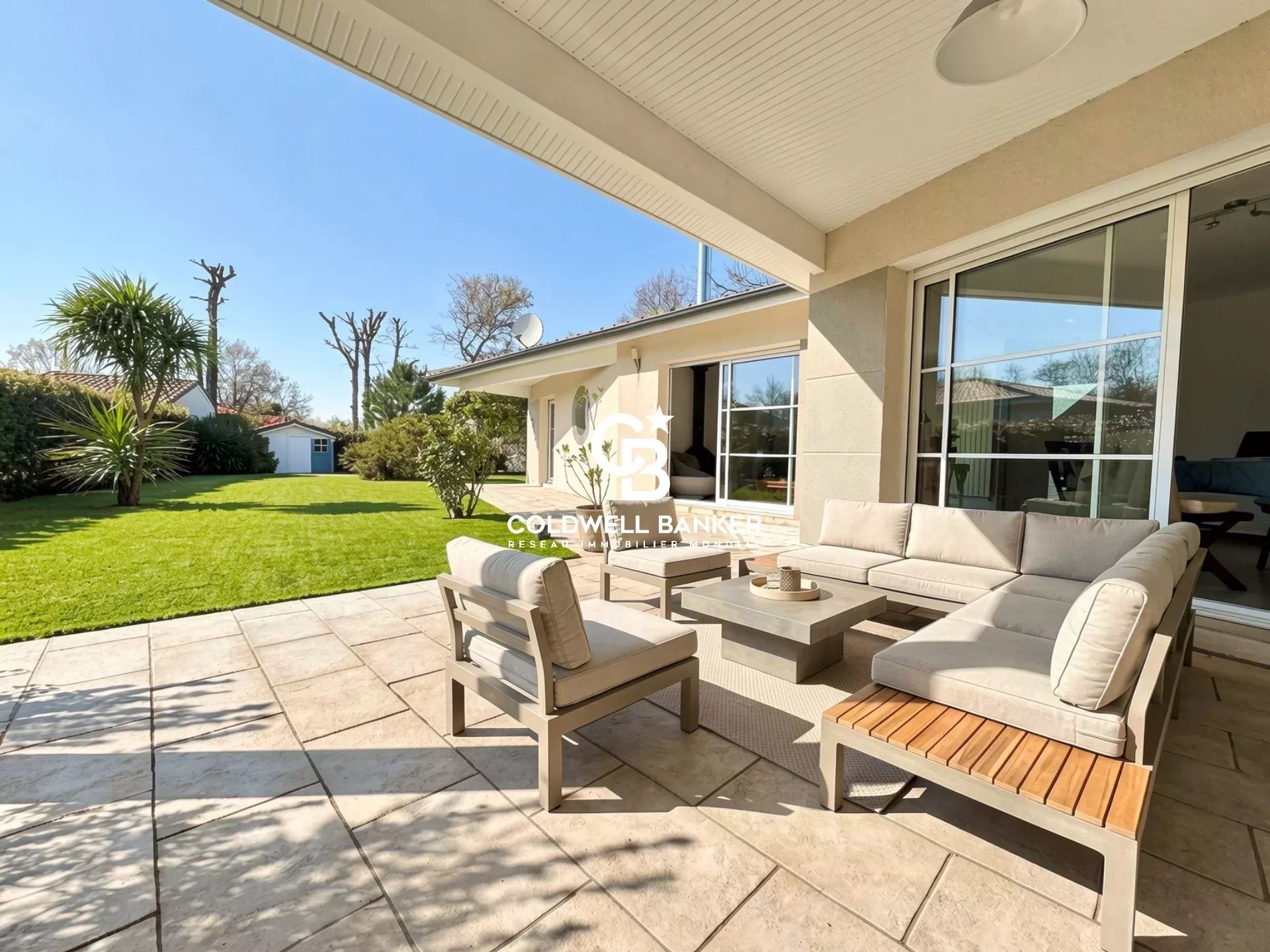 Agence immobilière de Silver Coast Int. Realty