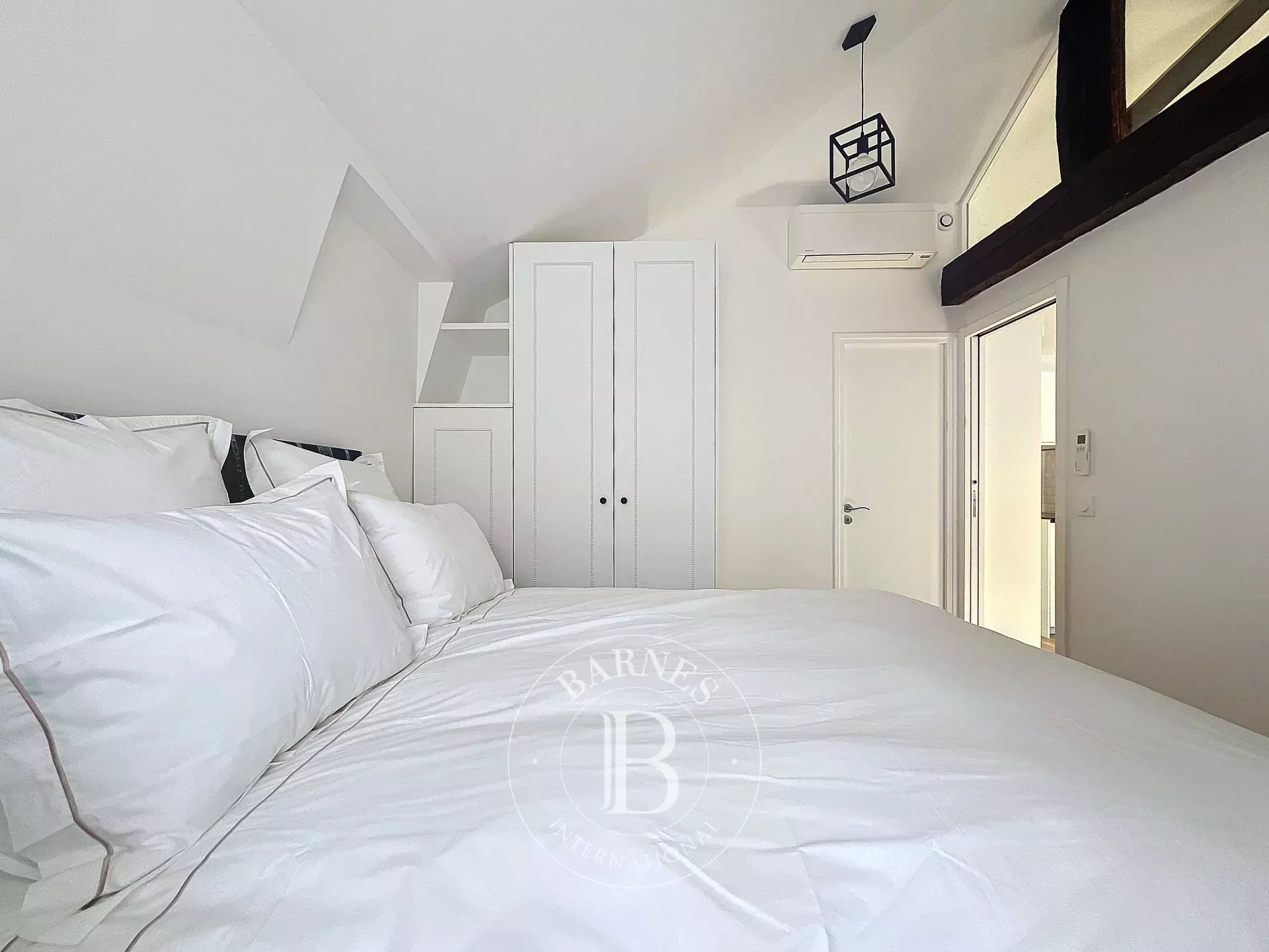 Daire Paris 9ème - picture 13