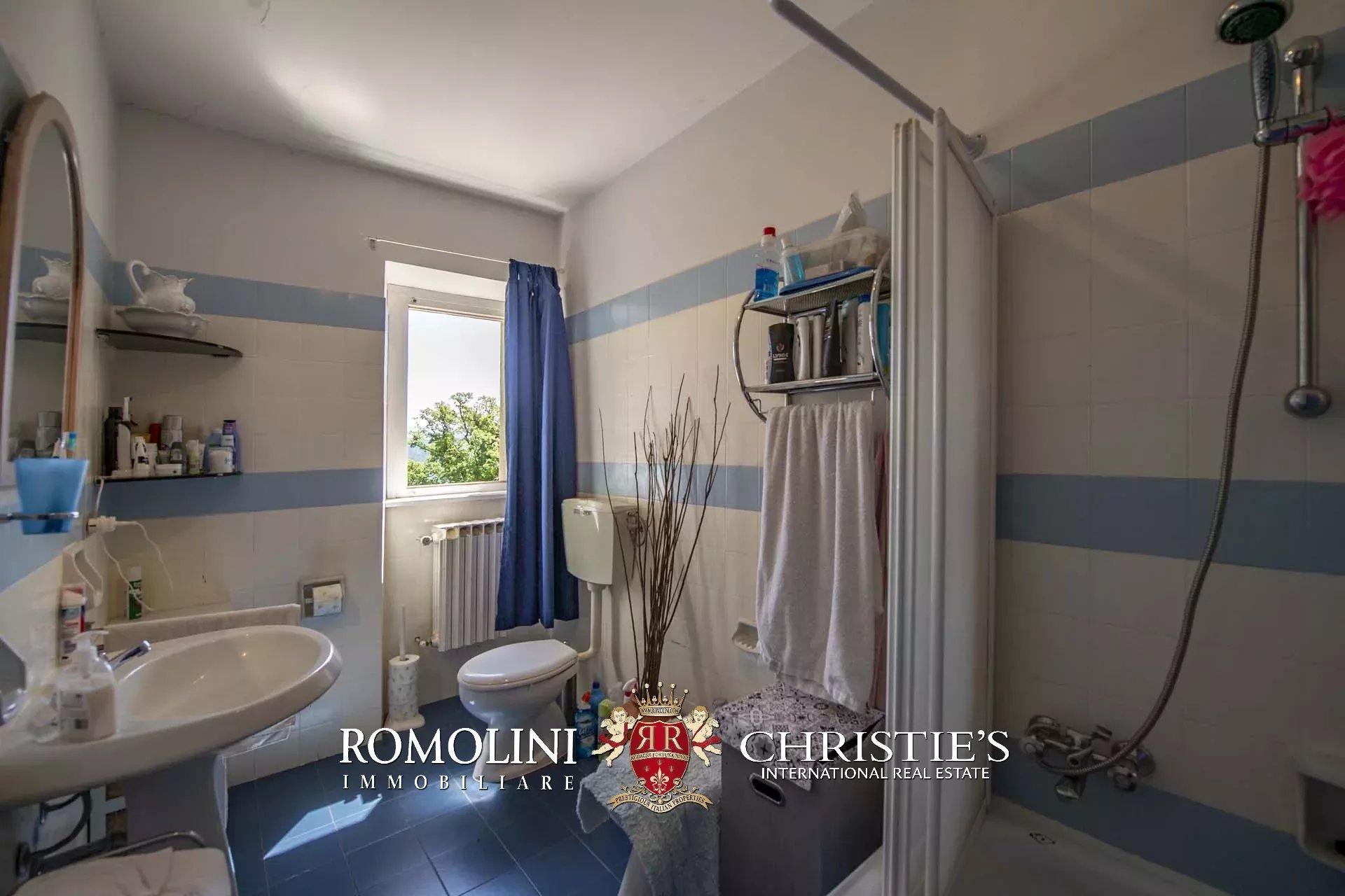 10 Bedroom Villa/Townhouse's Image 73