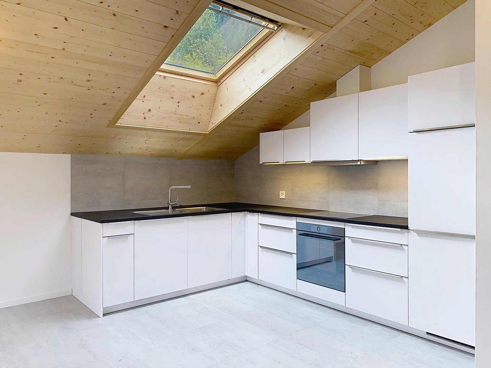 Superbe attique offrant une vue à couper le souffle !