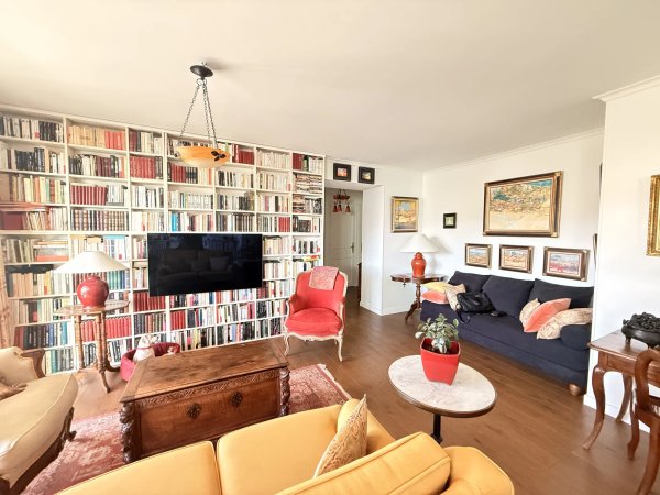 Rare Luxury Penthouse in Heart of Cannes — photo 2