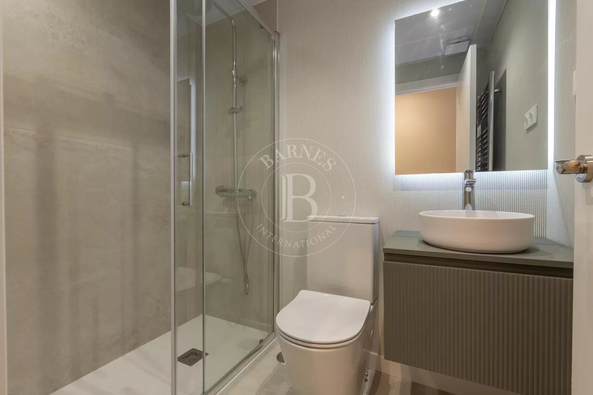 Daire Madrid - picture 28