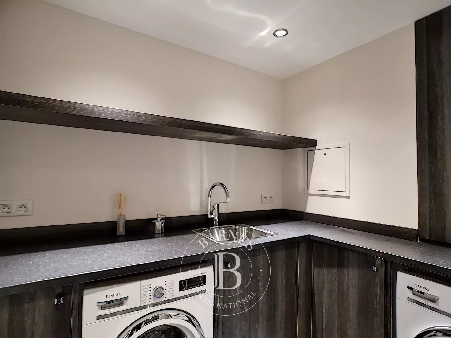 Daire Paris 9ème - picture 22