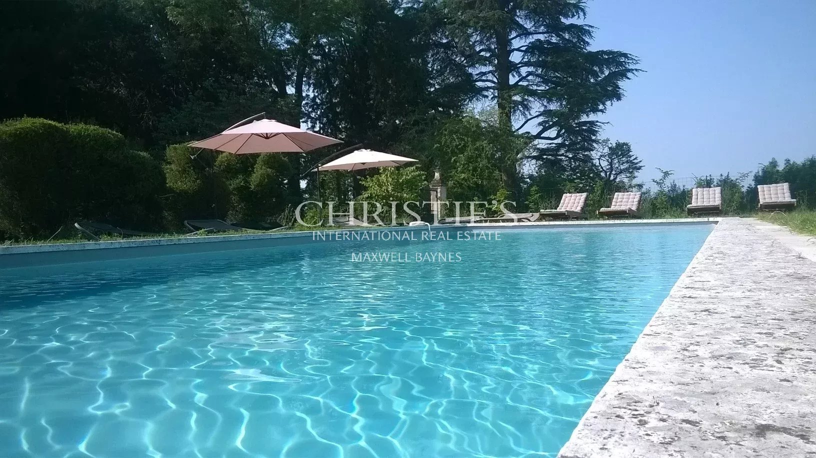 7 Bedroom Chateau's Image 38