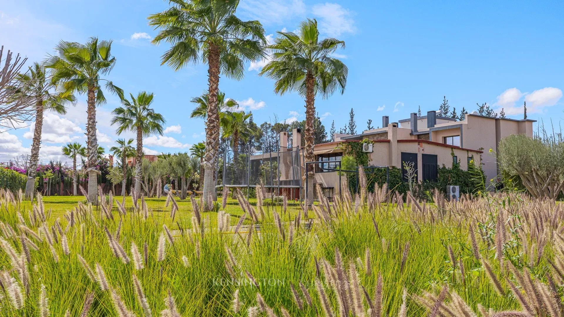 4 Bedroom Villa/Townhouse's Image 8