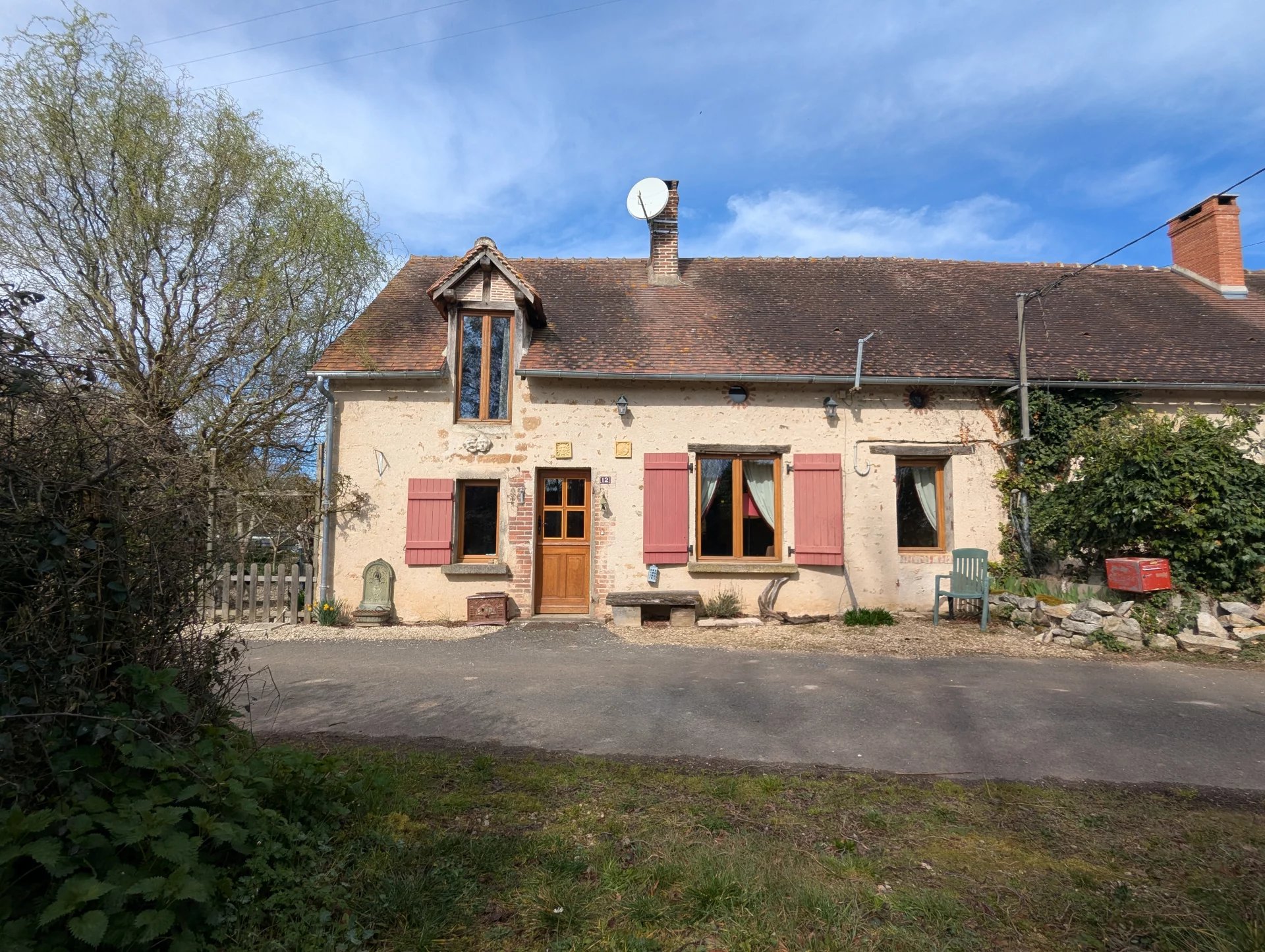 Belle maison familiale rénovée de 3 chambres à la frontière Vienne / Indre